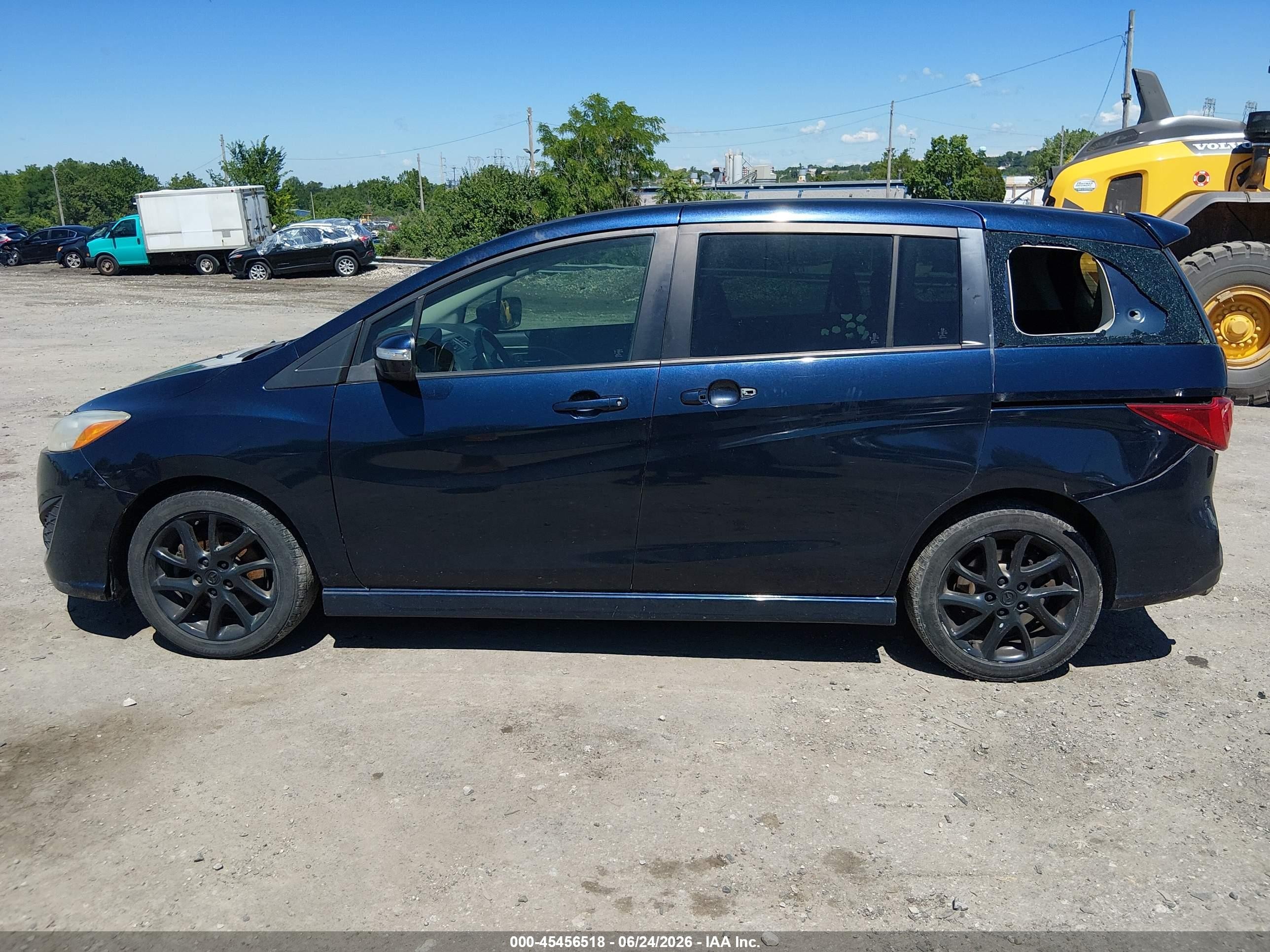 2014 Mazda Mazda5 Grand Touring Blue vin: JM1CW2DL8E0168231