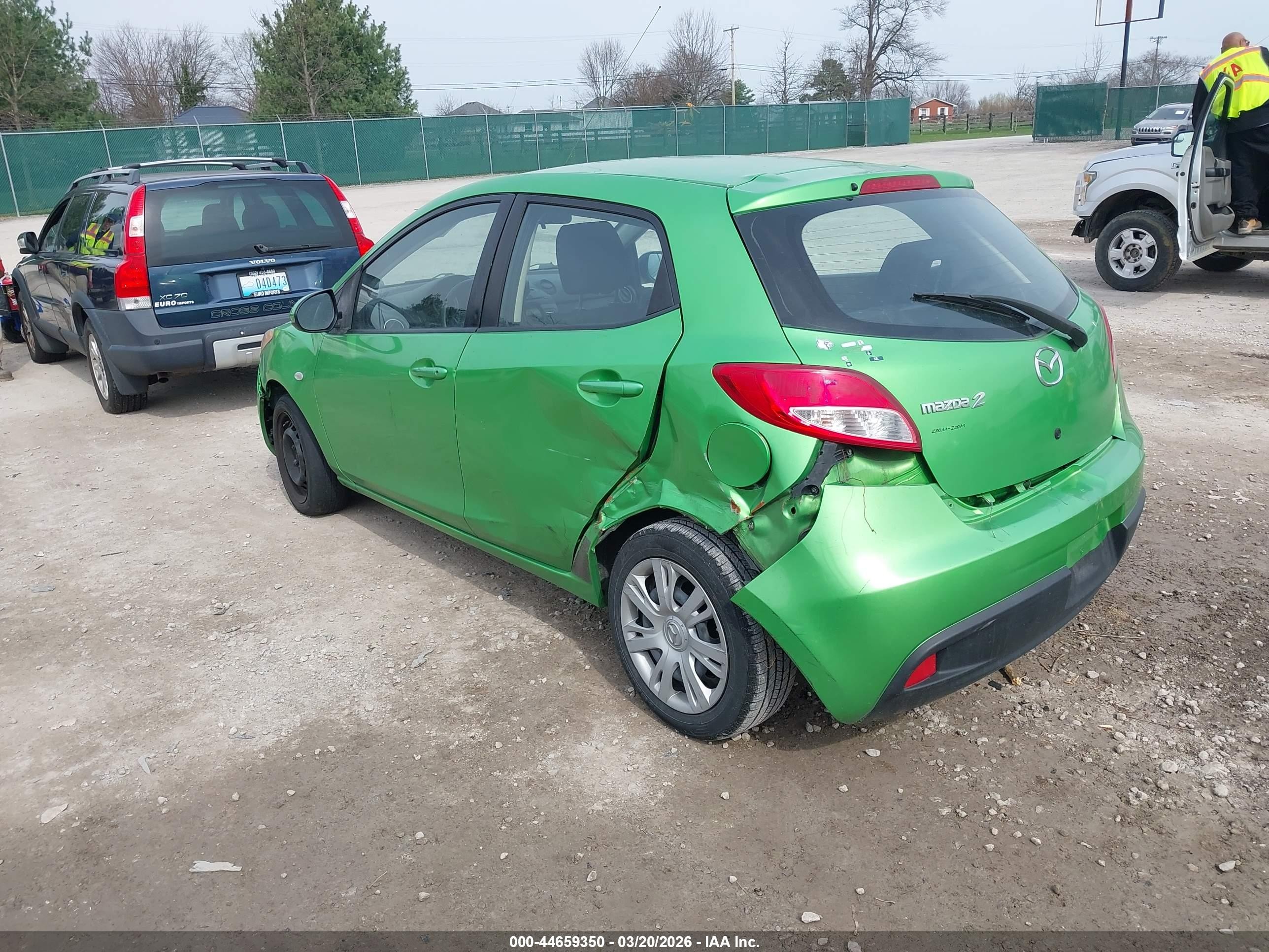 2011 Mazda Mazda2 Sport Green vin: JM1DE1HY2B0111932