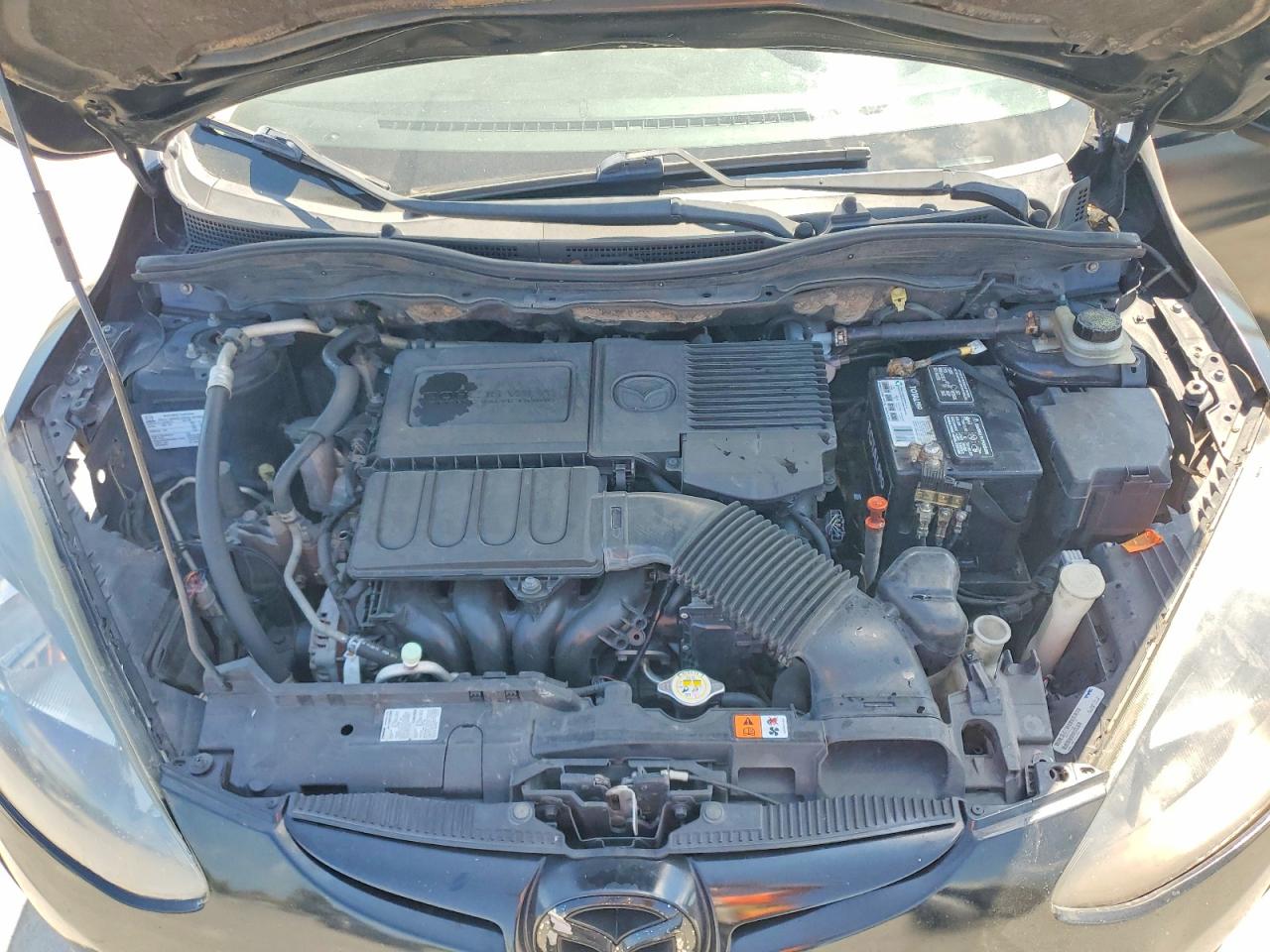 2011 Mazda Mazda2 Black vin: JM1DE1HY2B0123451