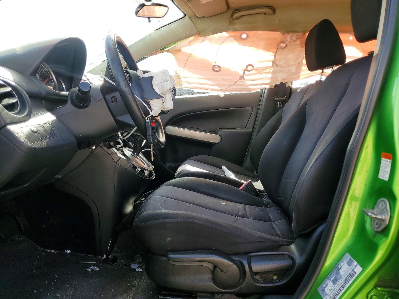 2011 Mazda Mazda2 Green vin: JM1DE1HY3B0116153