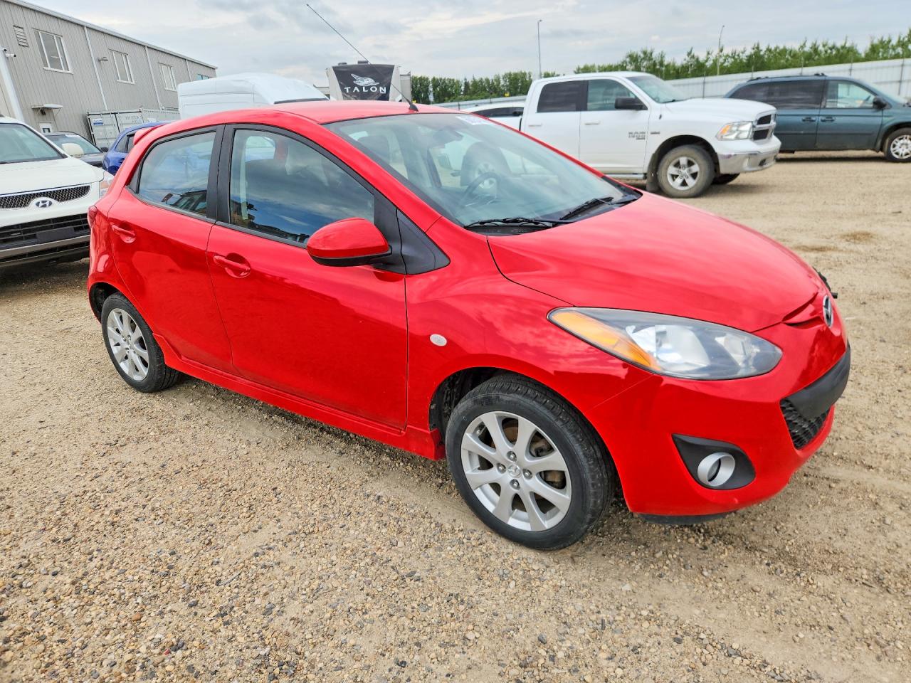 2011 Mazda Mazda2 Красный vin: JM1DE1HY4B0113102