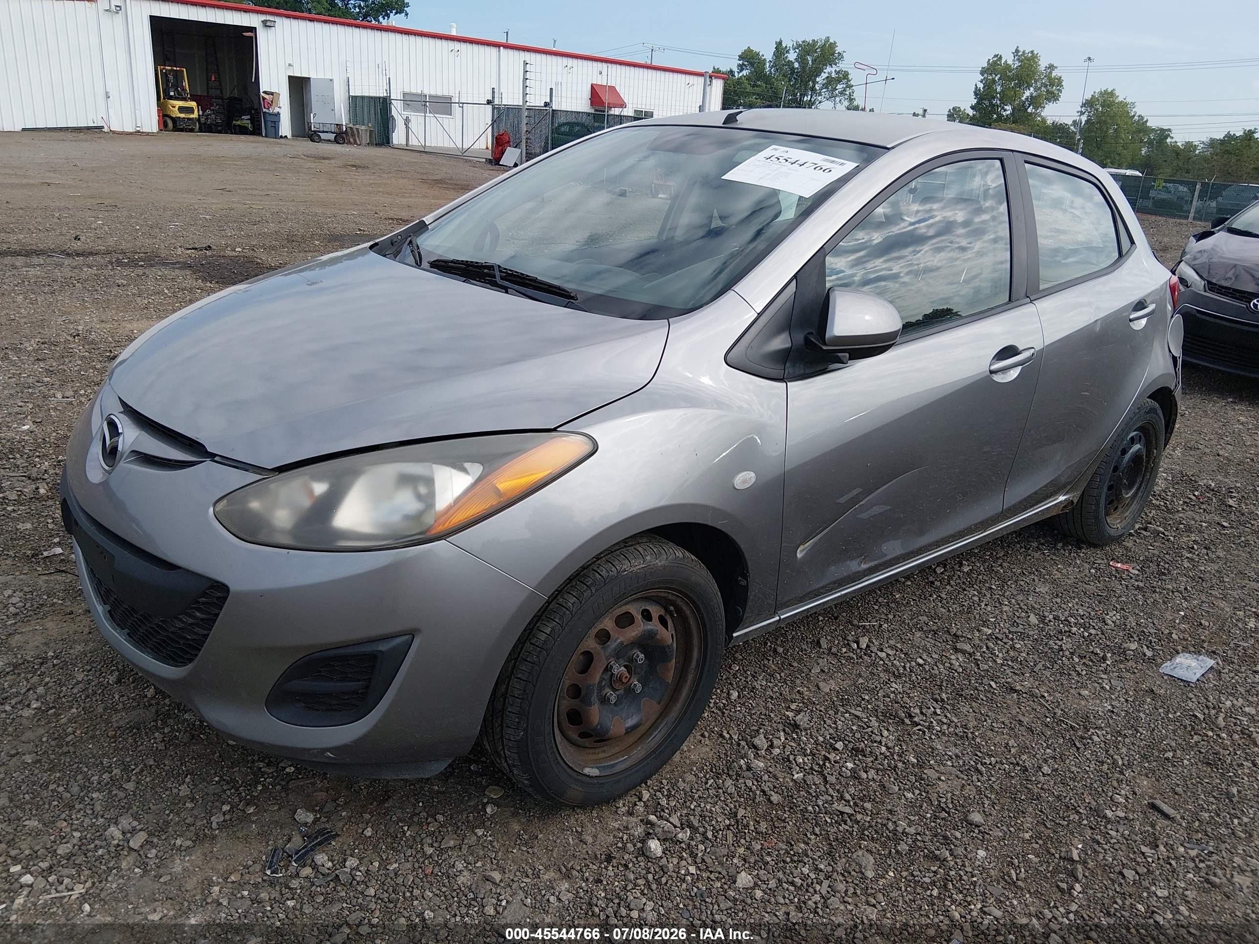 2011 Mazda Mazda2 Sport Серый vin: JM1DE1HY6B0107740