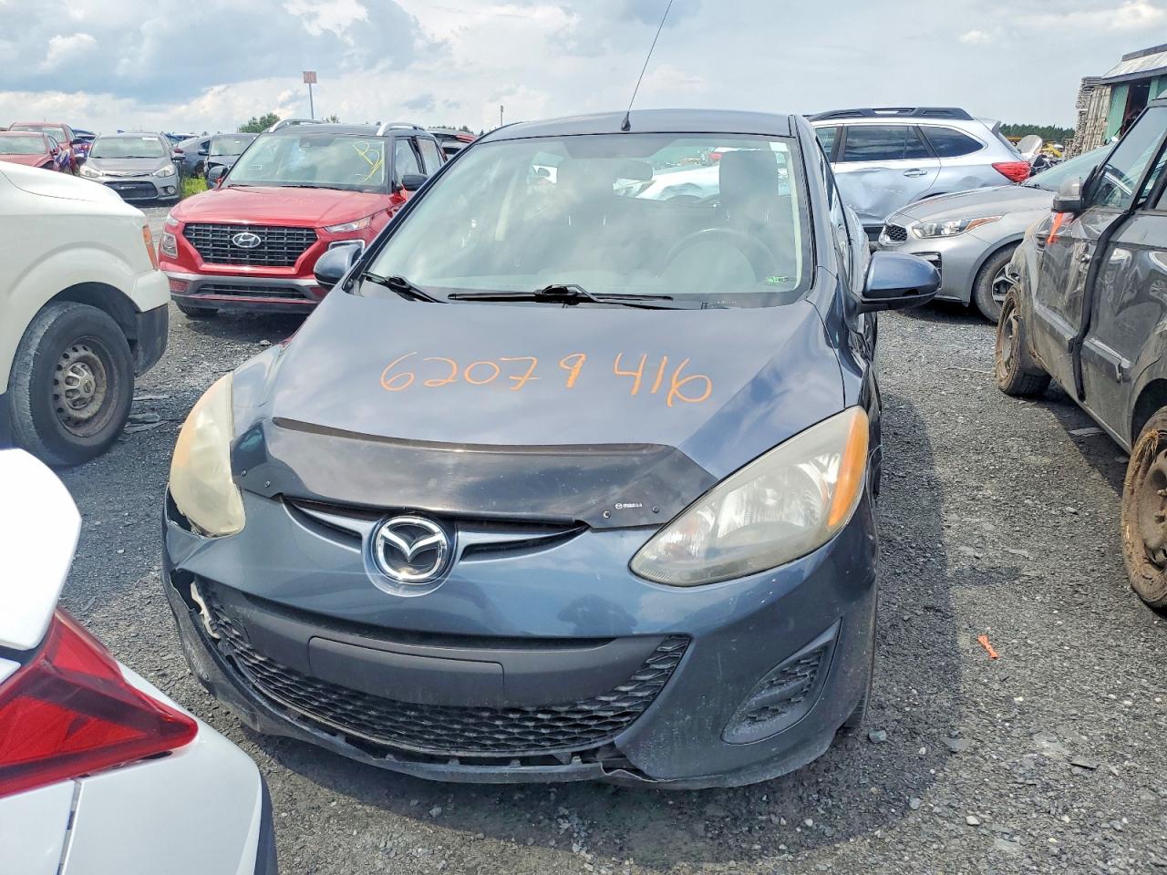2011 Mazda Mazda2 Blue vin: JM1DE1HY9B0102743
