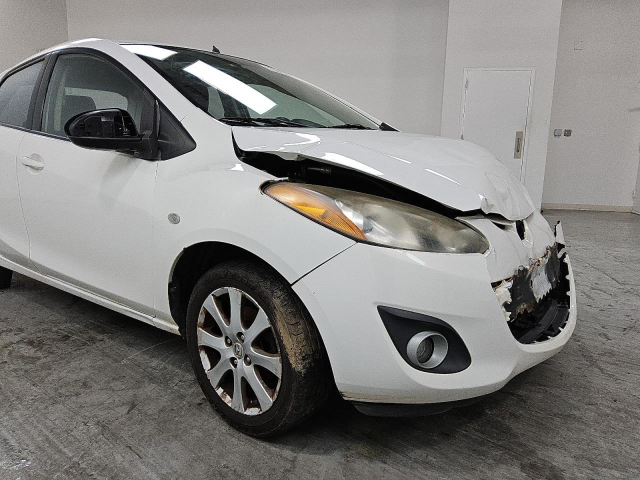 2011 Mazda Mazda2 White vin: JM1DE1HY9B0102998 Damage: Right Mirror, Broken, Replacement Required