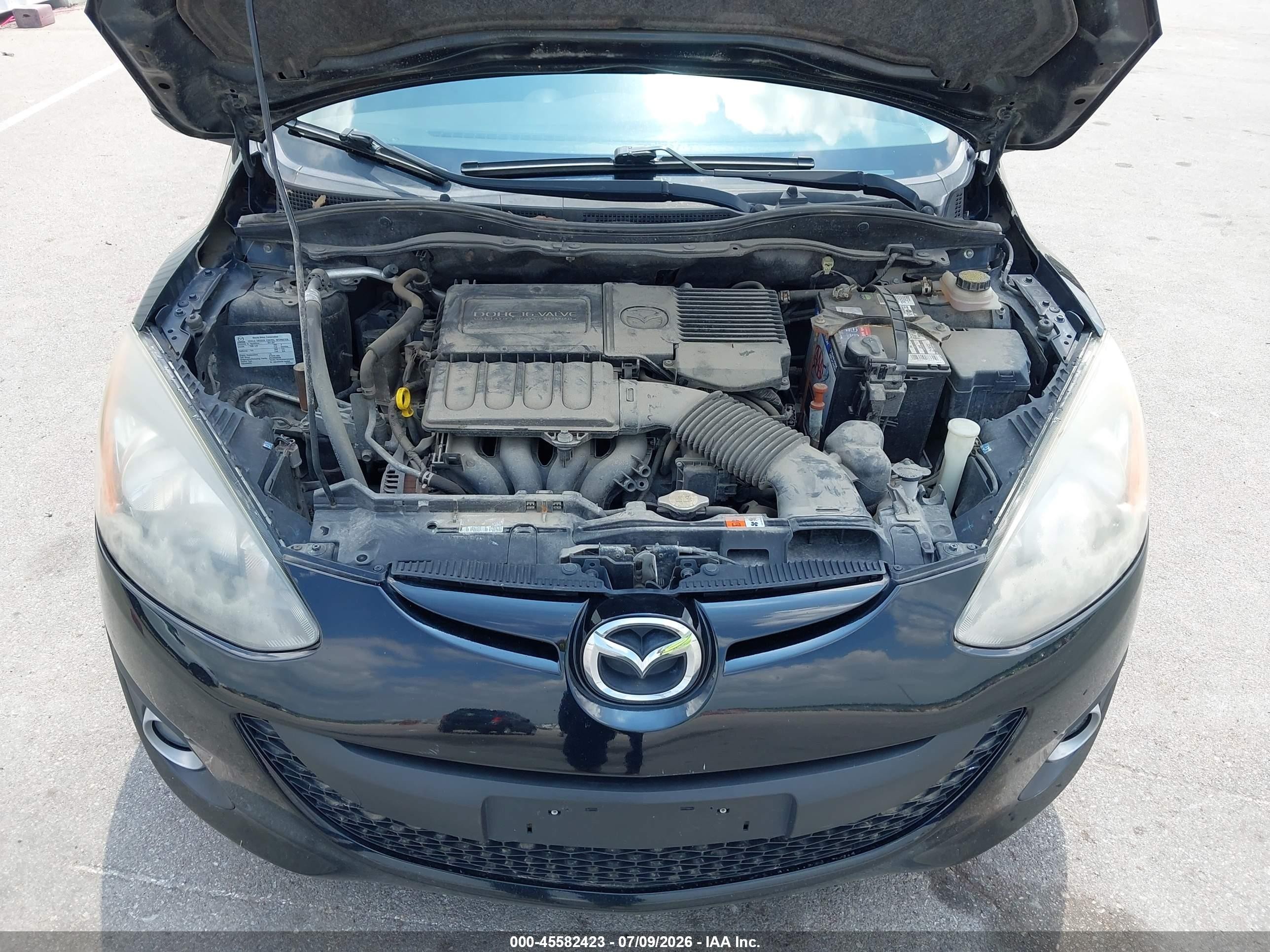 2011 Mazda Mazda2 Touring Black vin: JM1DE1HY9B0127951