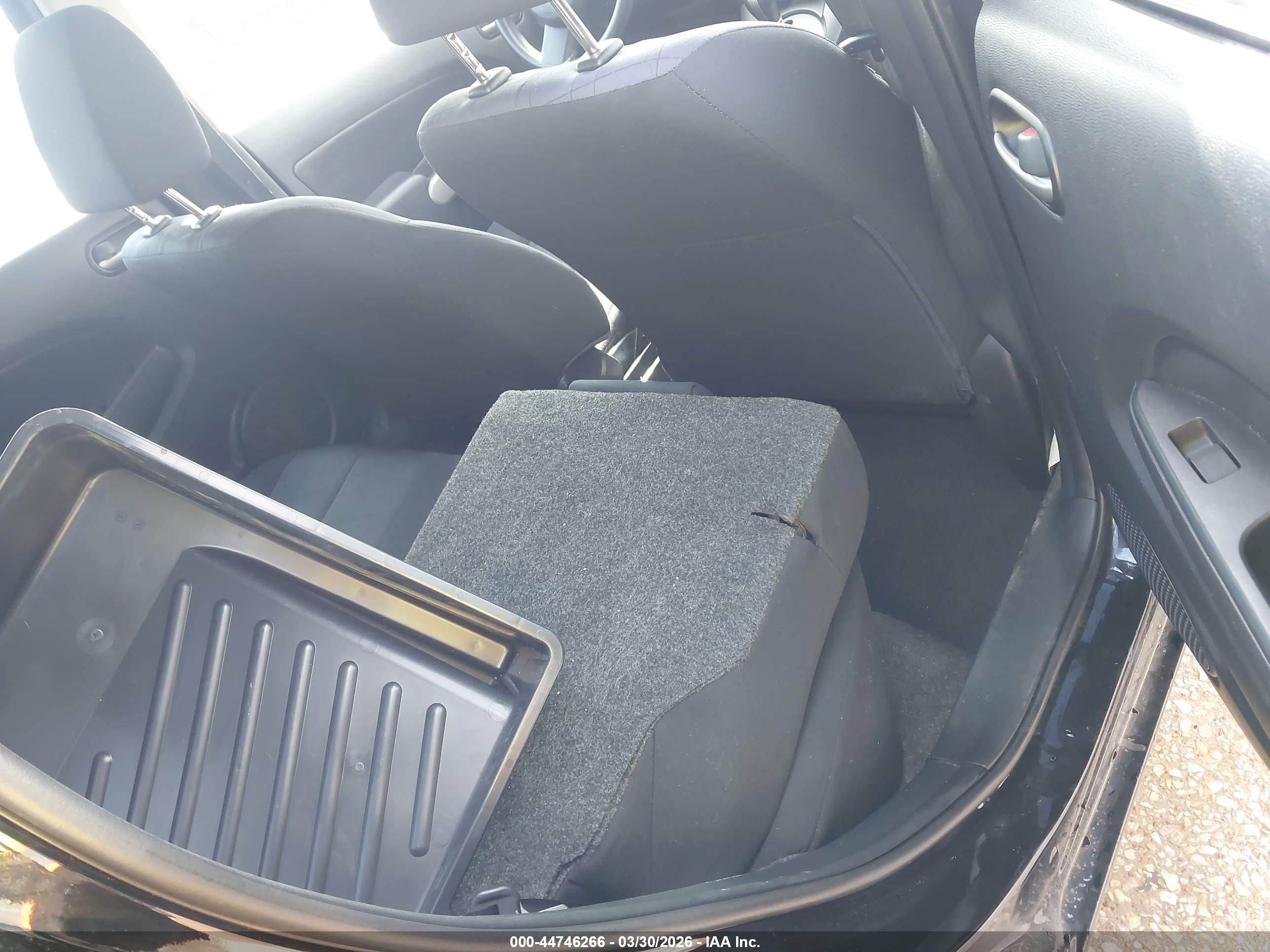 2011 Mazda Mazda2 Sport Black vin: JM1DE1HZ2B0106688