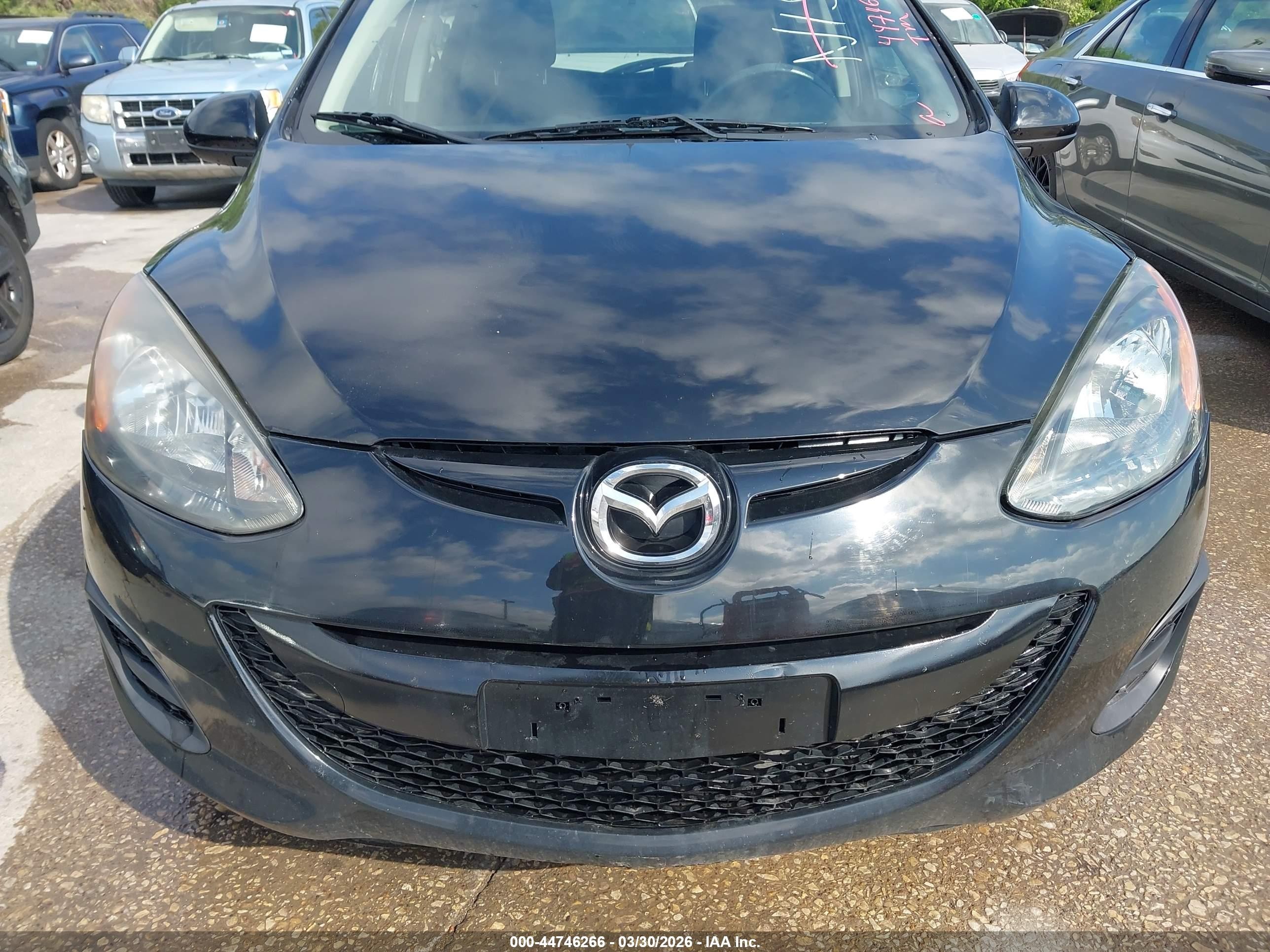 2011 Mazda Mazda2 Sport Black vin: JM1DE1HZ2B0106688