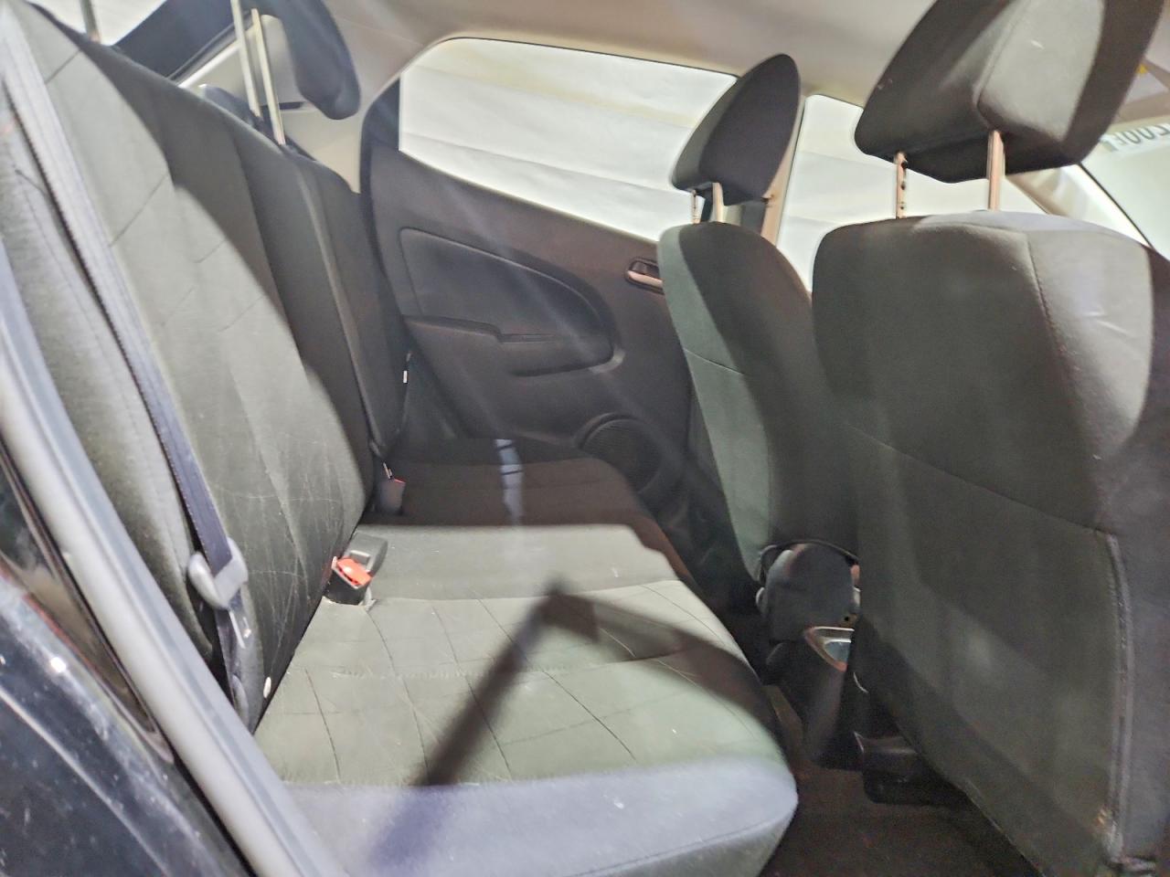 2011 Mazda Mazda2 Black vin: JM1DE1HZ2B0119781