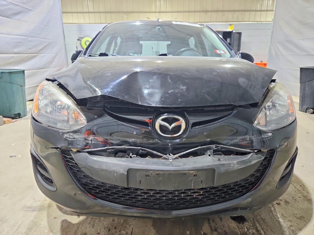 2011 Mazda Mazda2 Black vin: JM1DE1HZ2B0119781