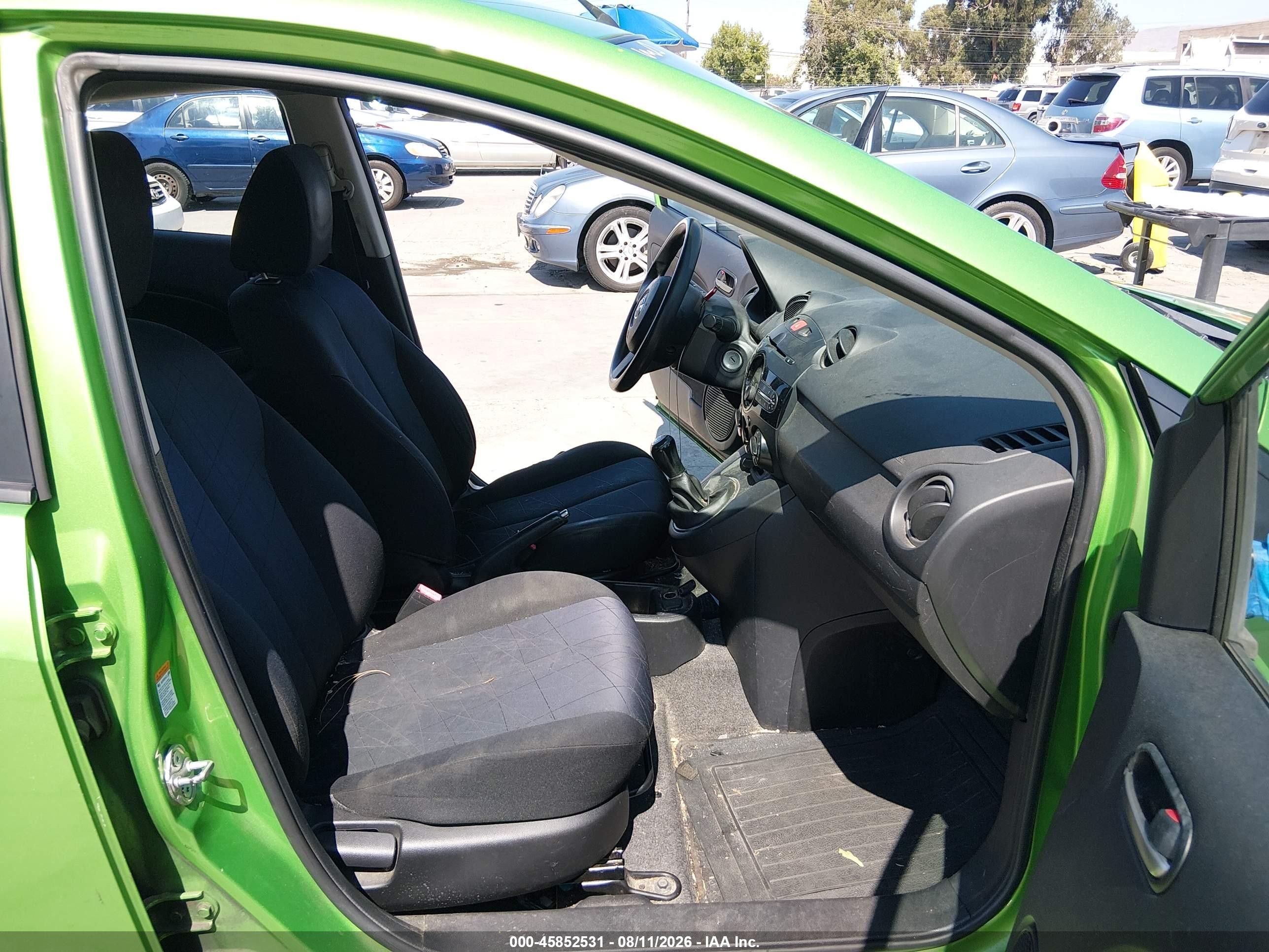 2011 Mazda Mazda2 Sport Green vin: JM1DE1HZ2B0125371