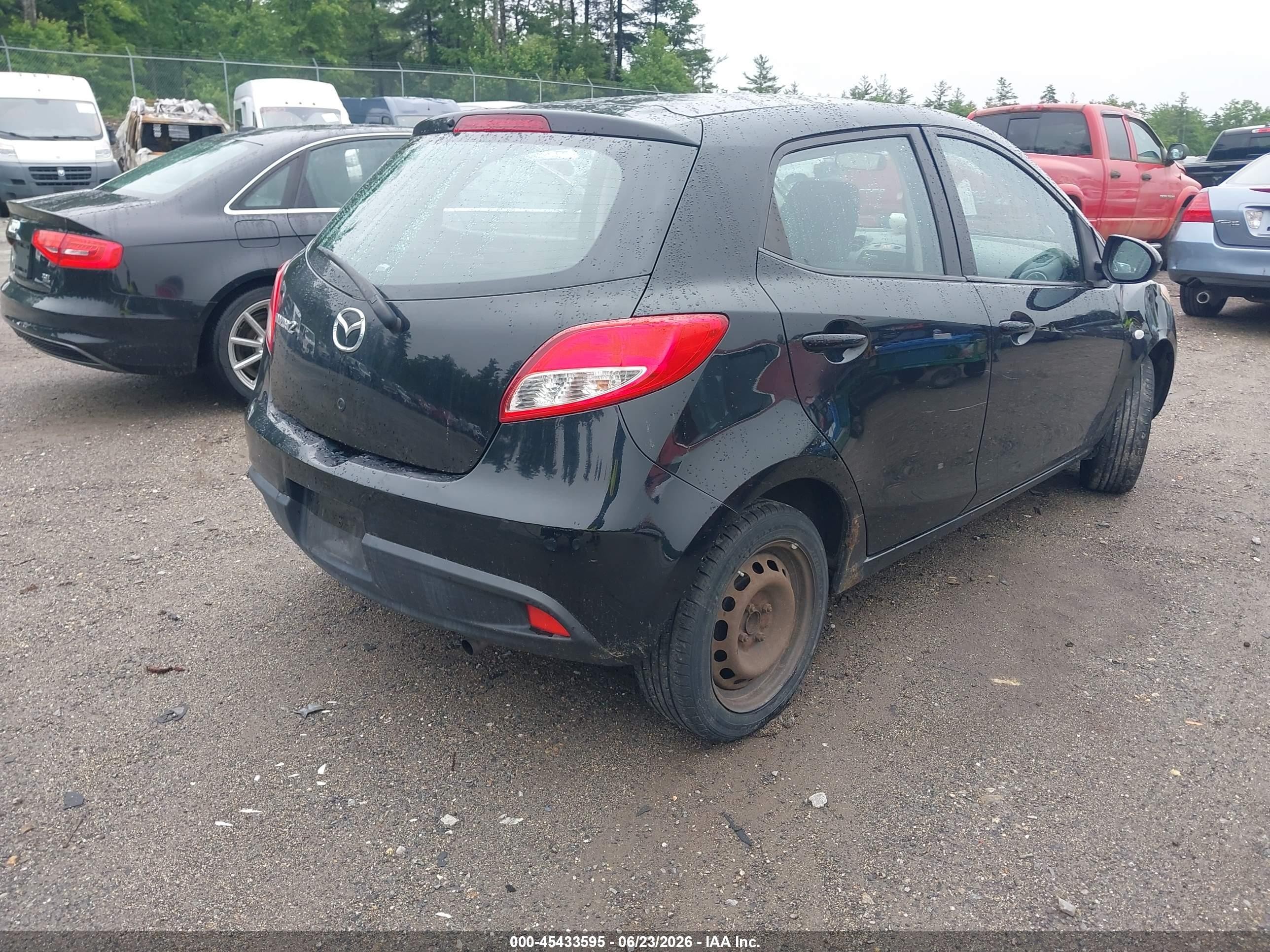2011 Mazda Mazda2 Sport Black vin: JM1DE1HZ4B0111892