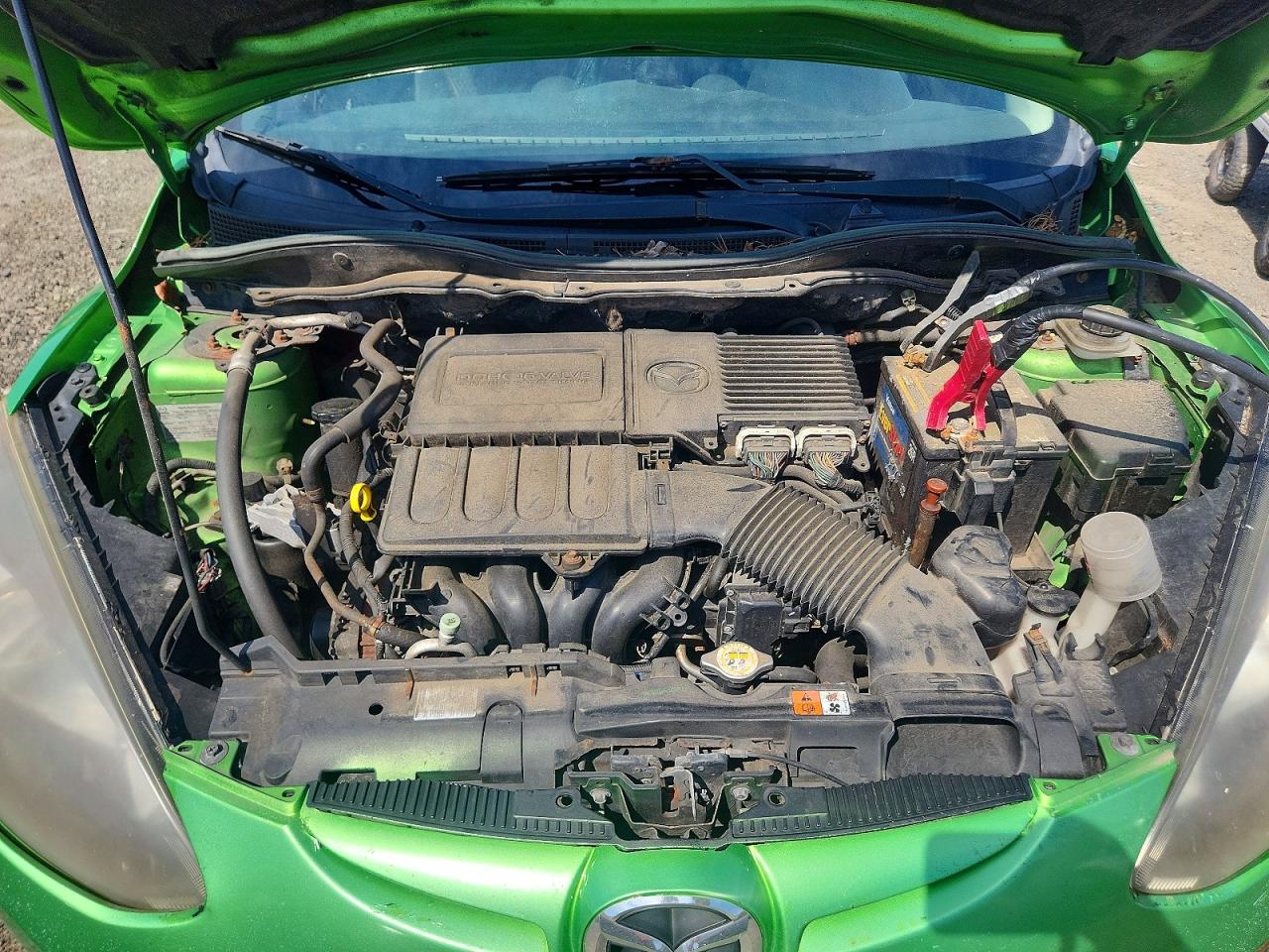 2011 Mazda Mazda2 Green vin: JM1DE1HZ5B0108757