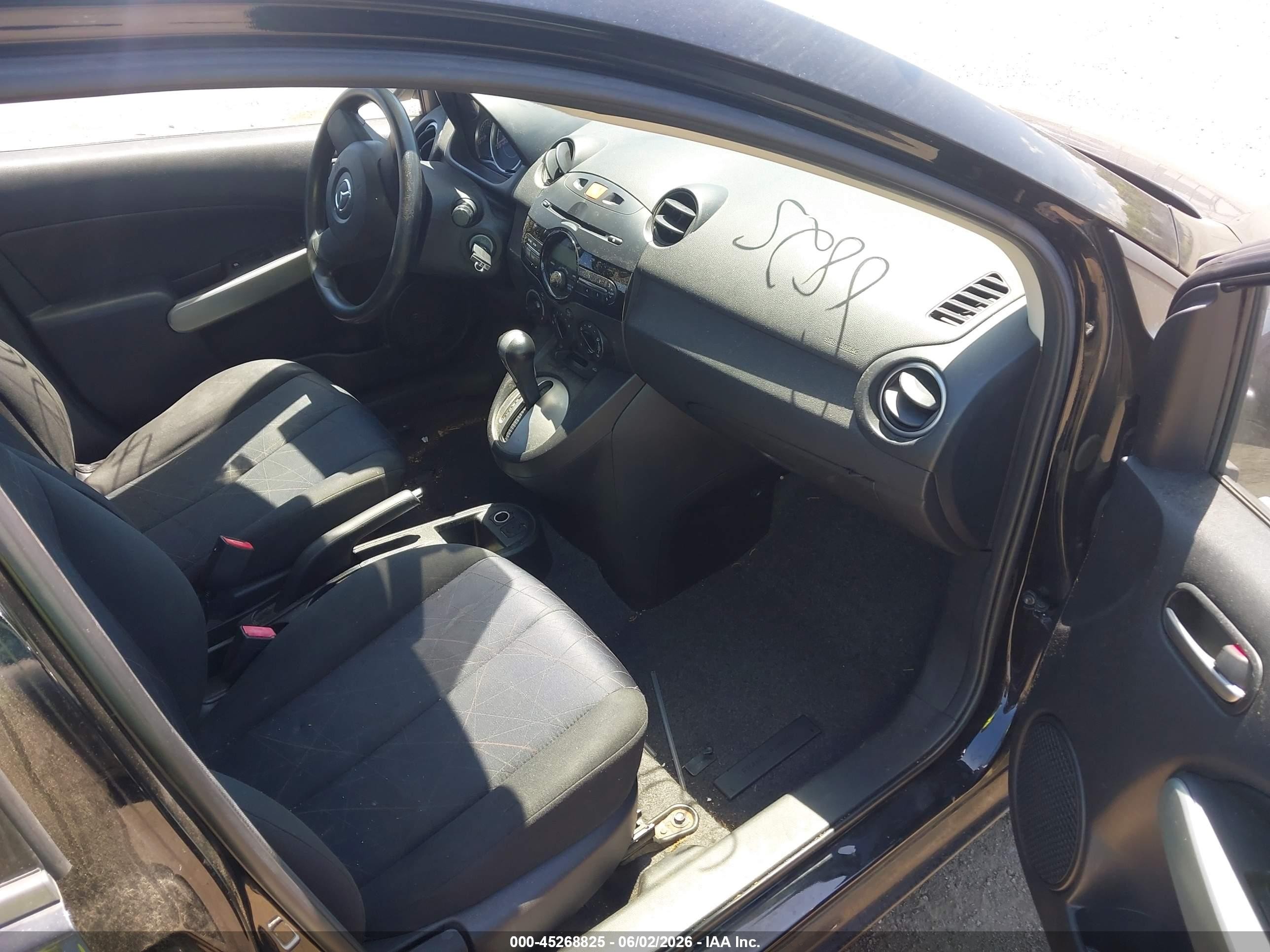 2011 Mazda Mazda2 Sport Black vin: JM1DE1HZ5B0129415