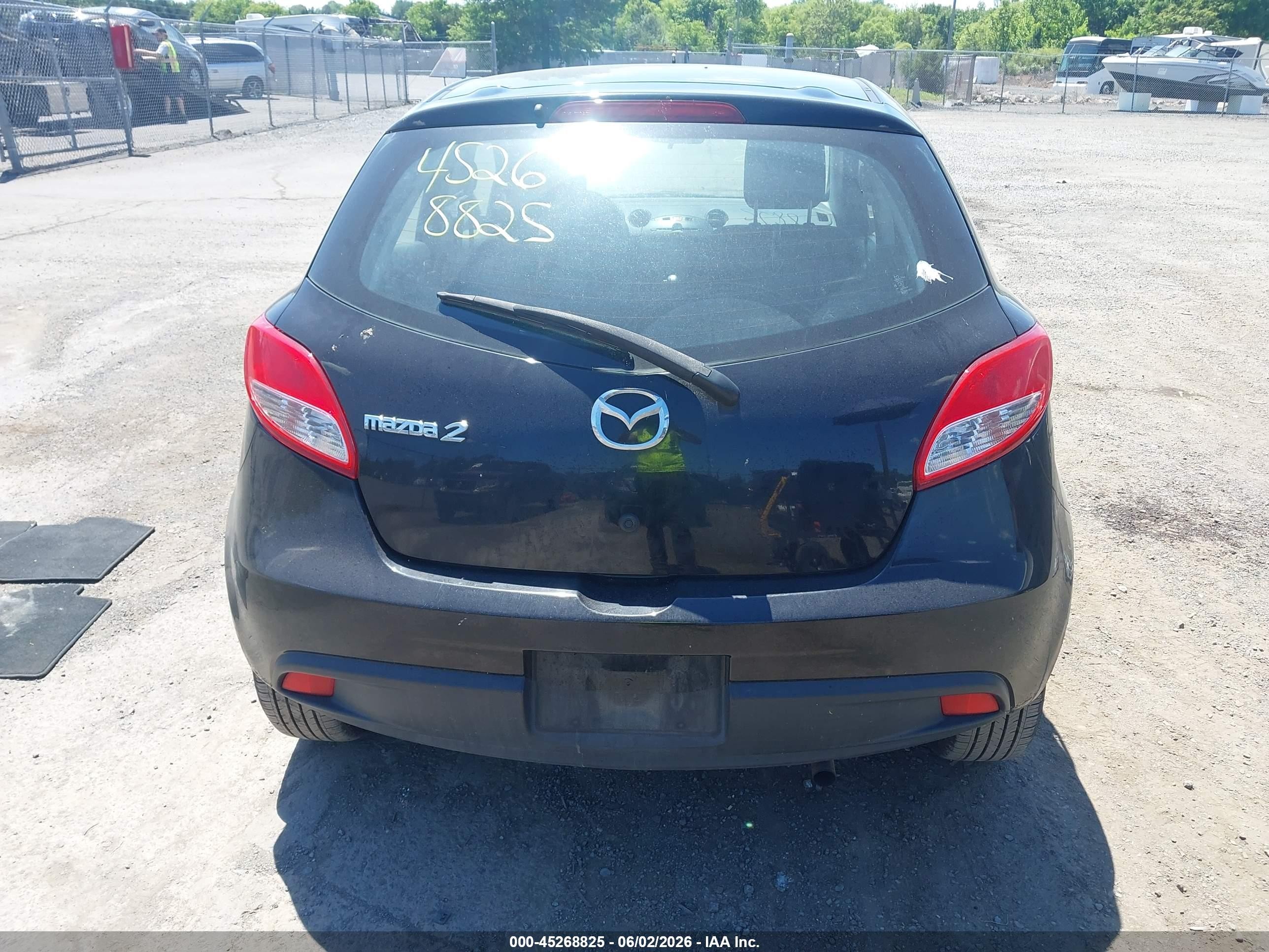 2011 Mazda Mazda2 Sport Black vin: JM1DE1HZ5B0129415