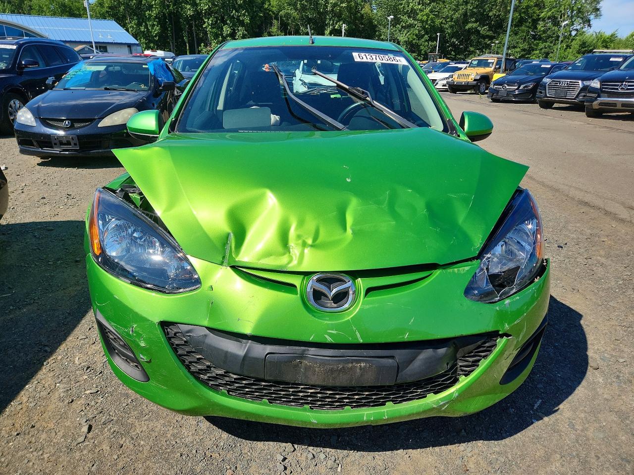 2011 Mazda Mazda2 Green vin: JM1DE1HZ6B0127334