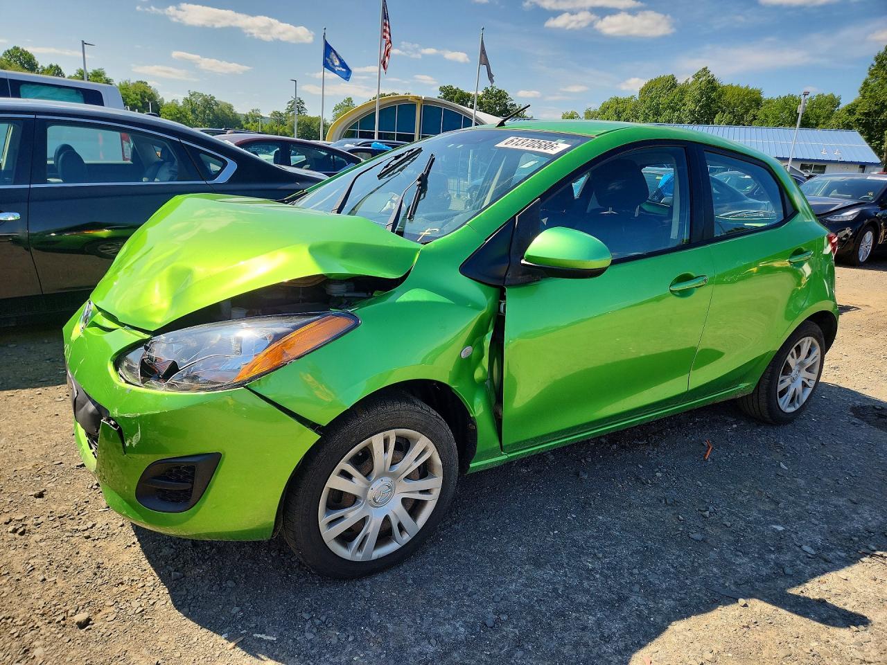 2011 Mazda Mazda2 Green vin: JM1DE1HZ6B0127334