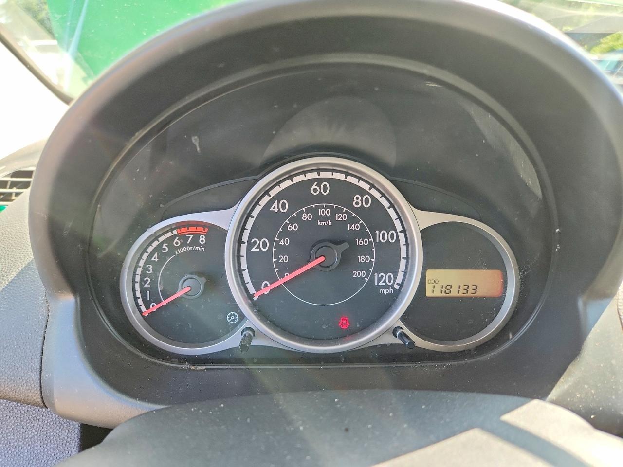 2011 Mazda Mazda2 Green vin: JM1DE1HZ6B0127334