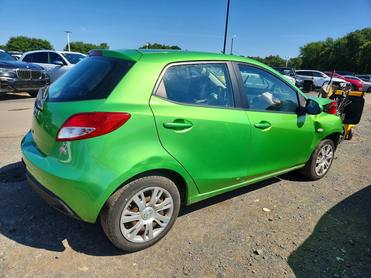 2011 Mazda Mazda2 Green vin: JM1DE1HZ6B0127334