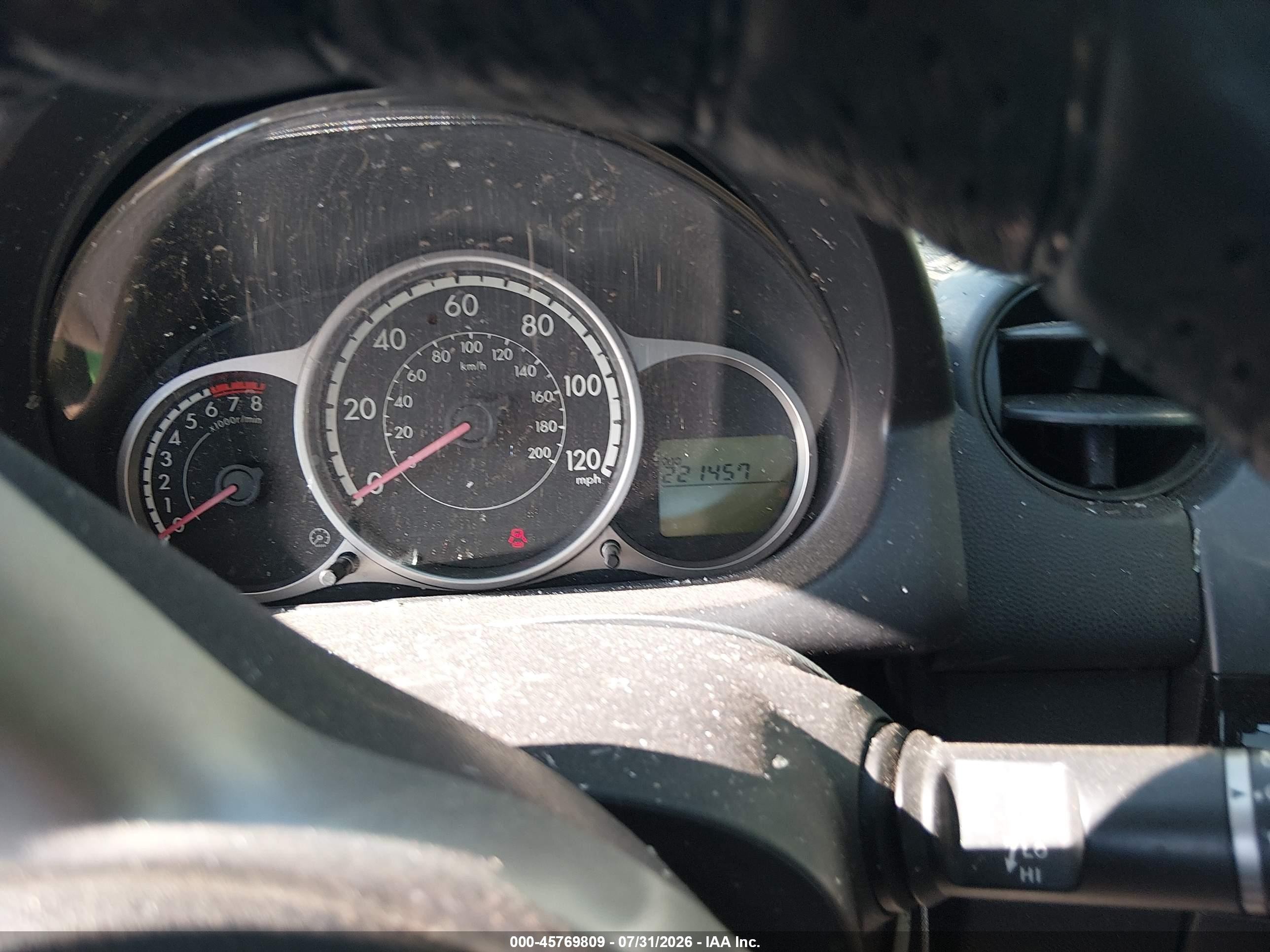 2011 Mazda Mazda2 Touring Green vin: JM1DE1HZ8B0112804