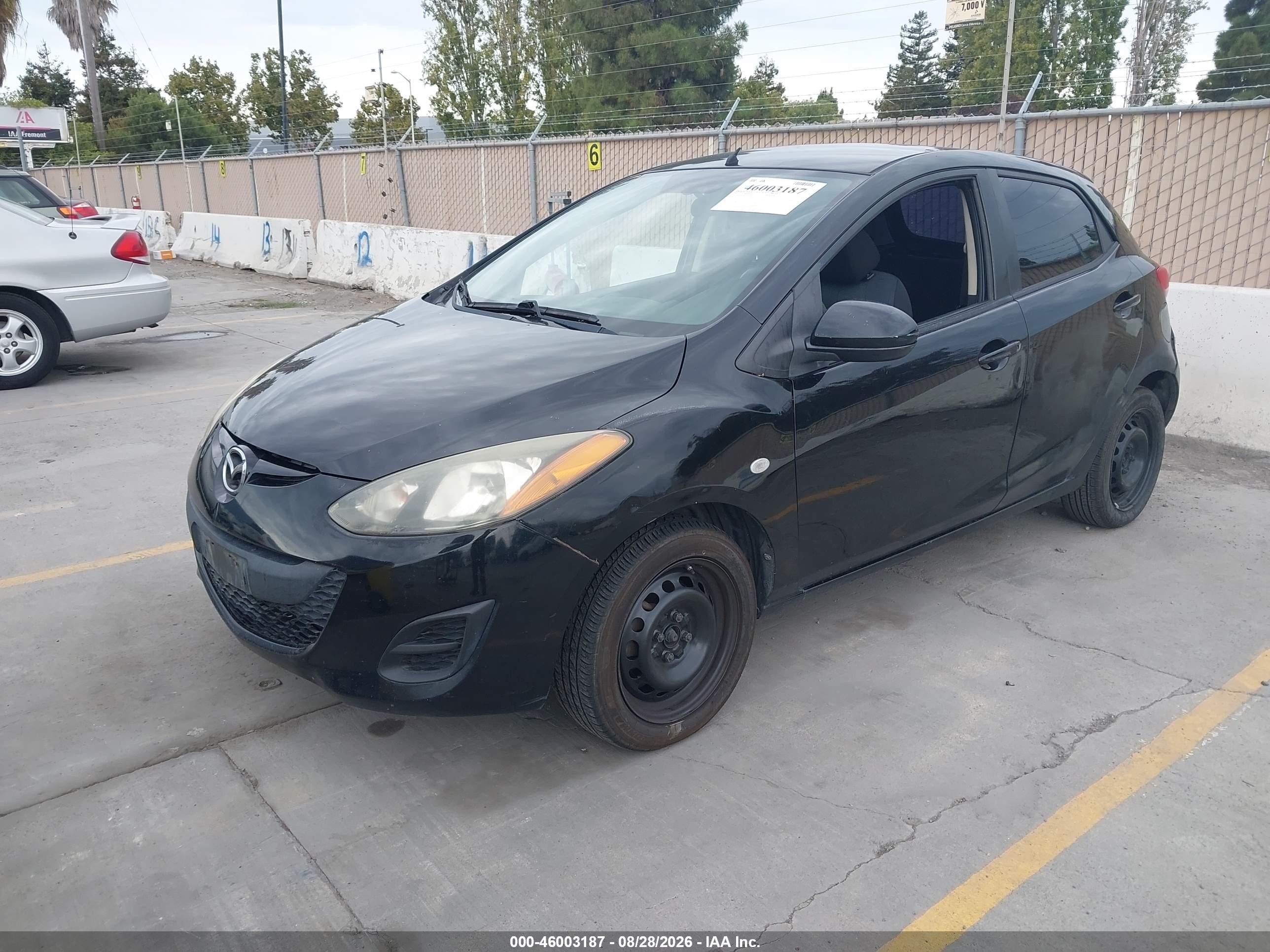 2012 Mazda Mazda2 Sport Black vin: JM1DE1KY0C0136550