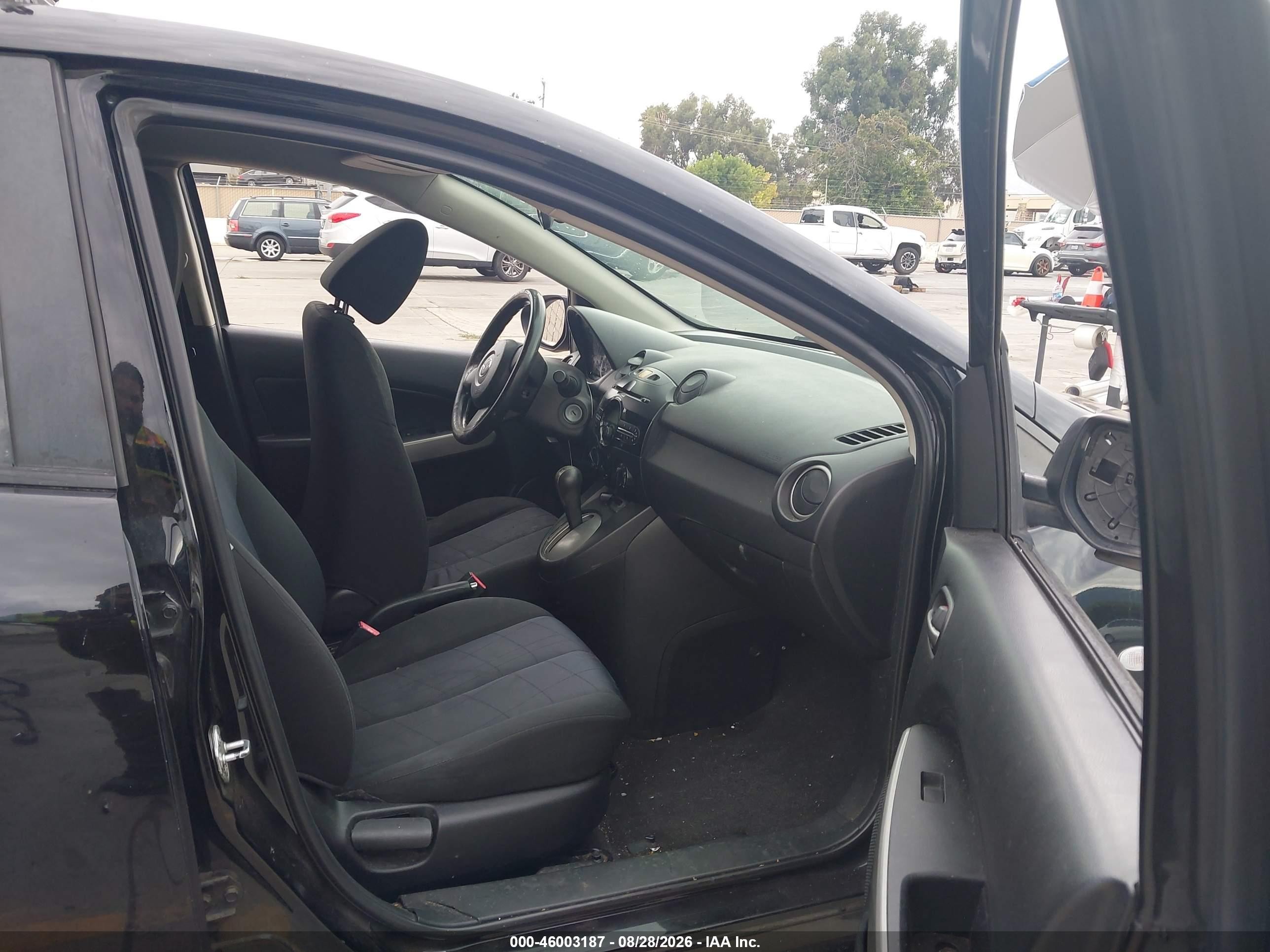 2012 Mazda Mazda2 Sport Black vin: JM1DE1KY0C0136550