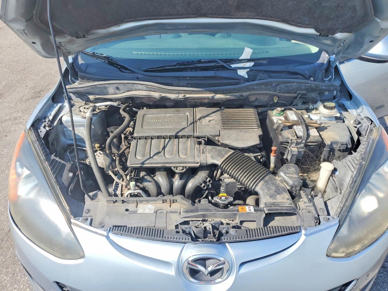 2013 Mazda Mazda2 Blue vin: JM1DE1KY0D0155780