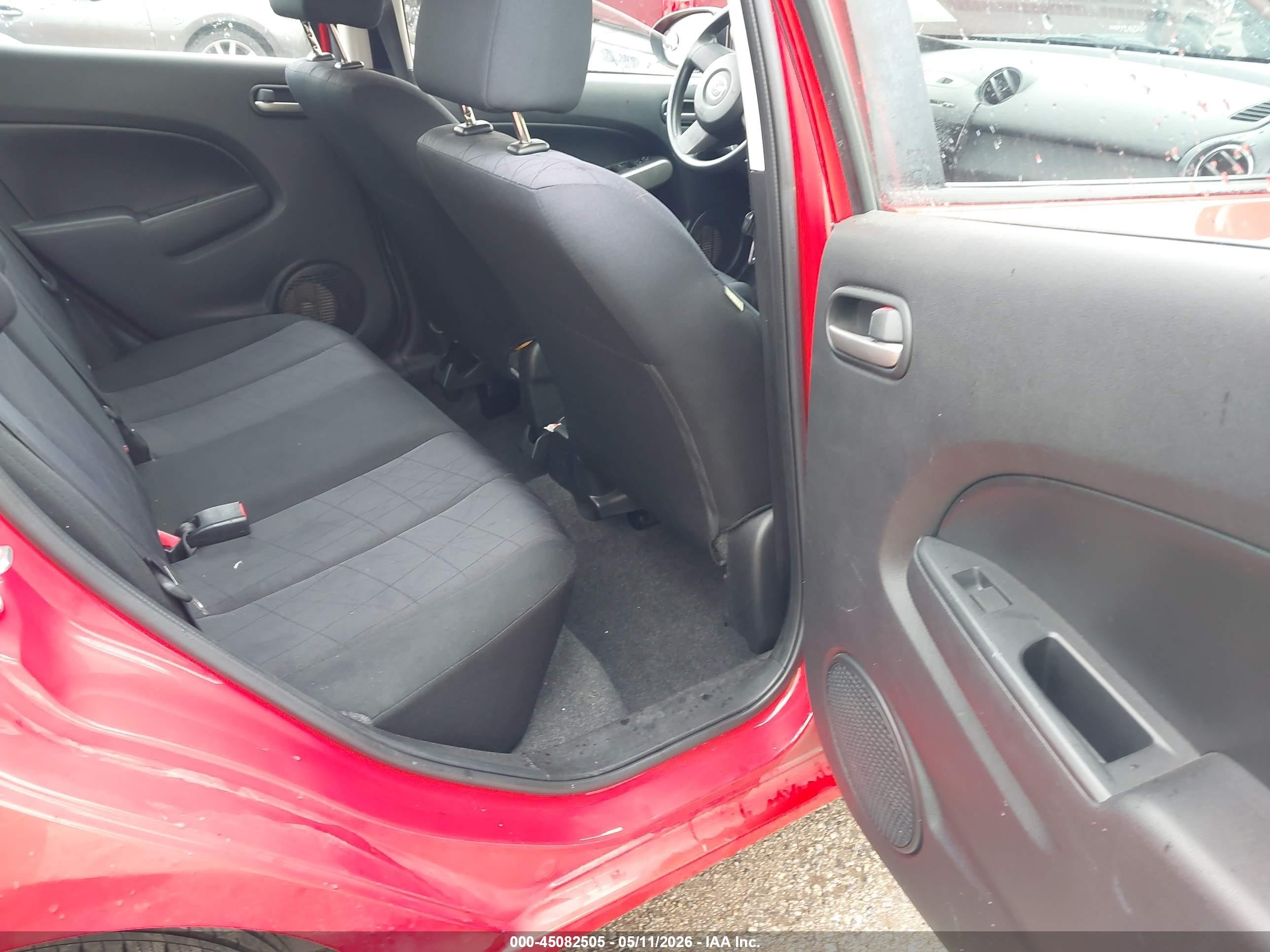 2014 Mazda Mazda2 Sport Красный vin: JM1DE1KY0E0174461