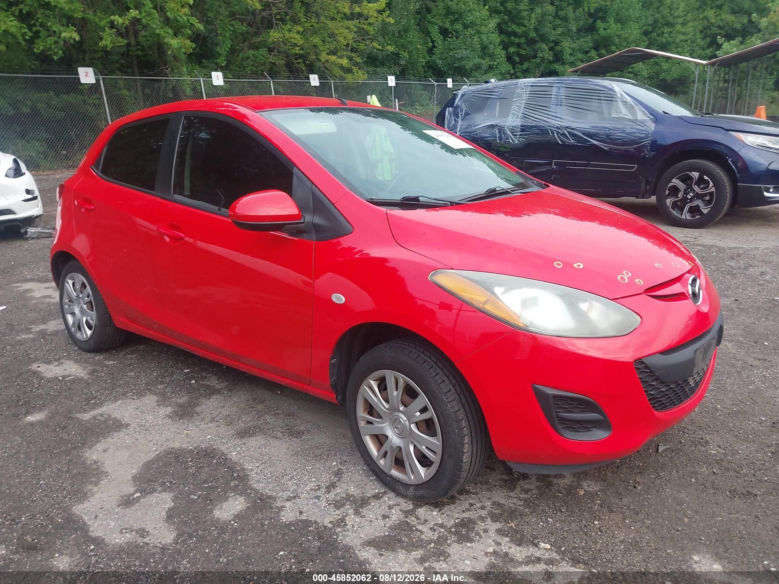 2014 Mazda Mazda2 Sport Красный vin: JM1DE1KY0E0183547