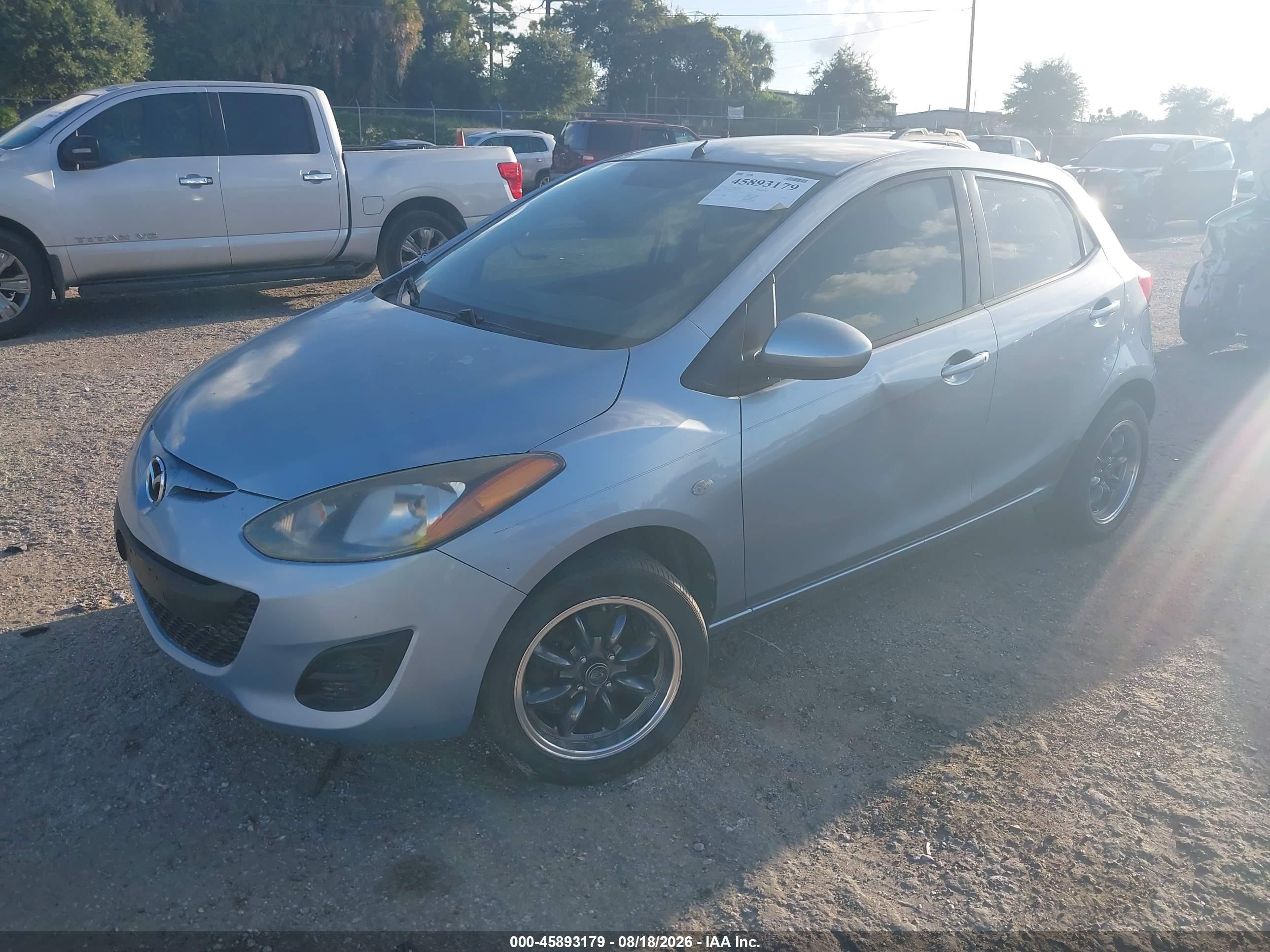 2013 Mazda Mazda2 Sport Light Blue vin: JM1DE1KY2D0166134
