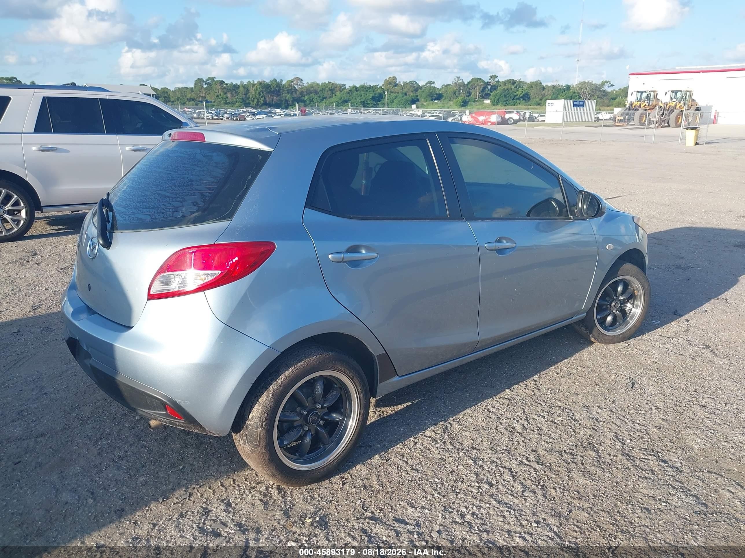 2013 Mazda Mazda2 Sport Light Blue vin: JM1DE1KY2D0166134