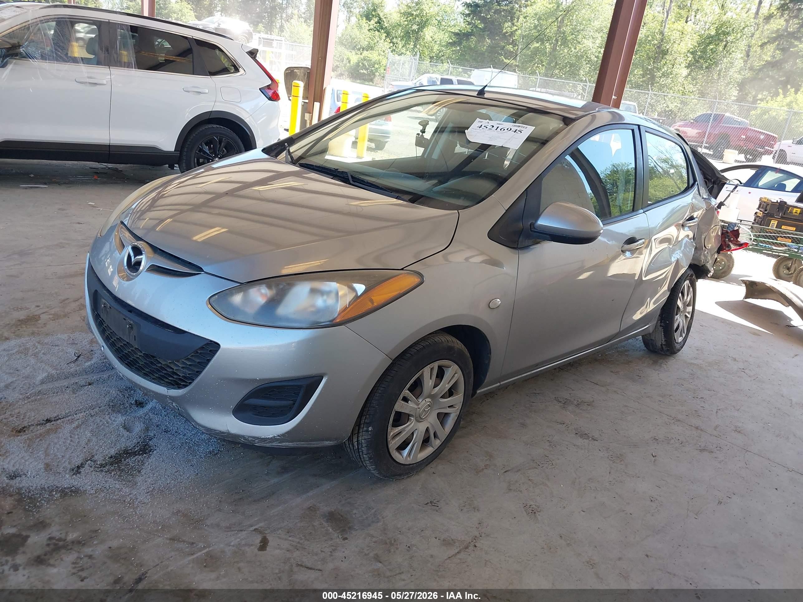 2012 Mazda Mazda2 Sport Gray vin: JM1DE1KY3C0152189