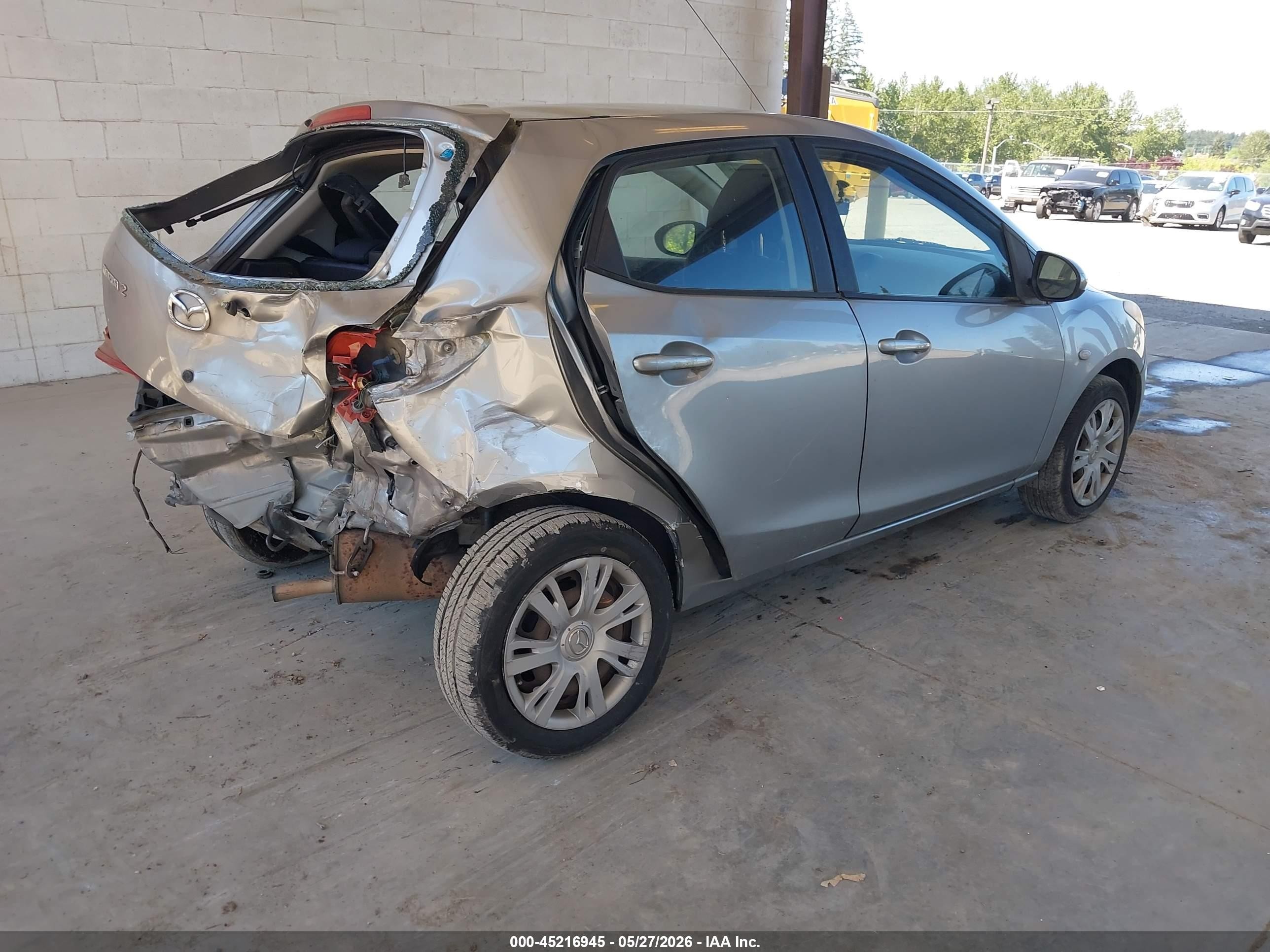 2012 Mazda Mazda2 Sport Gray vin: JM1DE1KY3C0152189