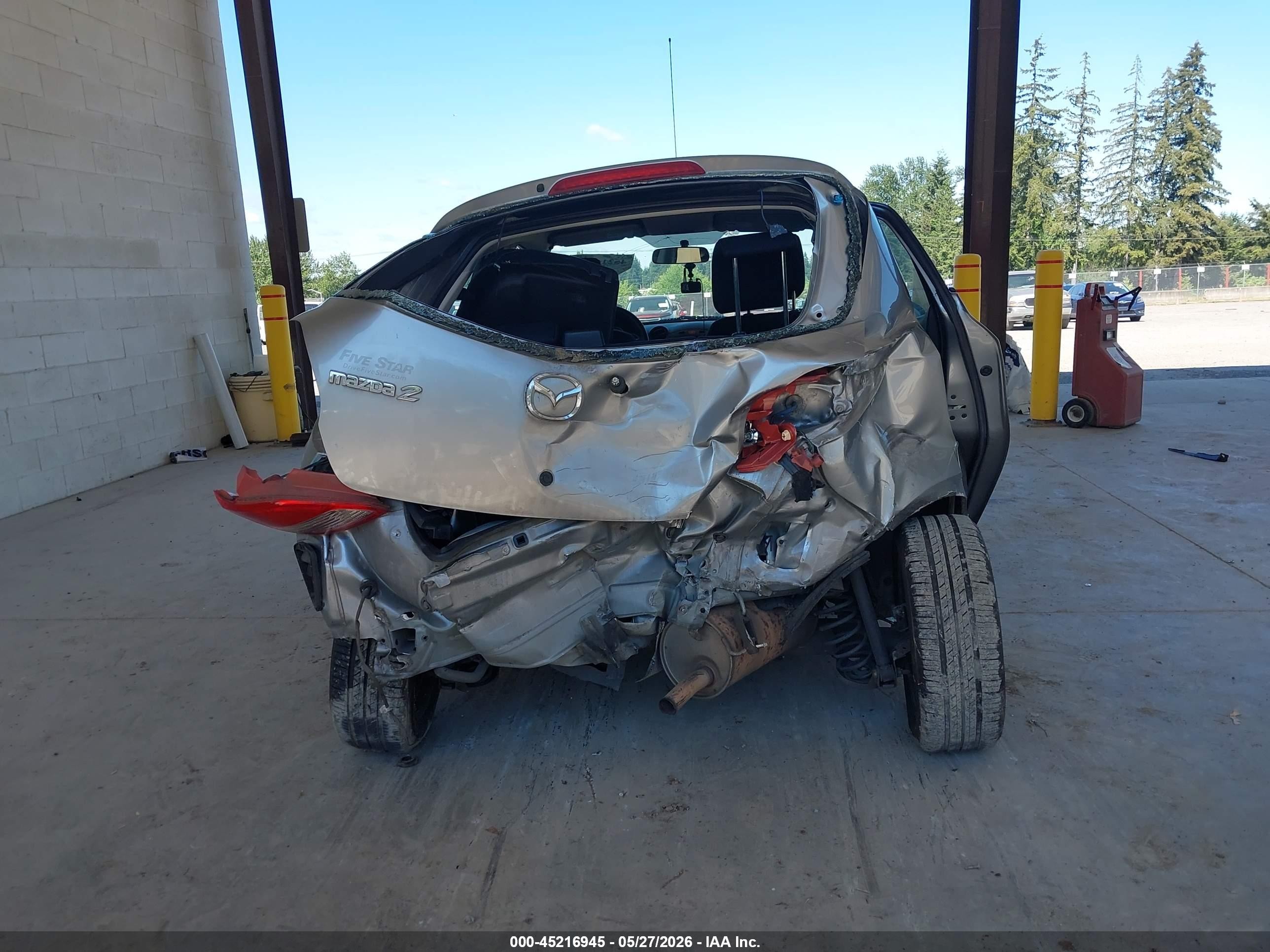 2012 Mazda Mazda2 Sport Gray vin: JM1DE1KY3C0152189