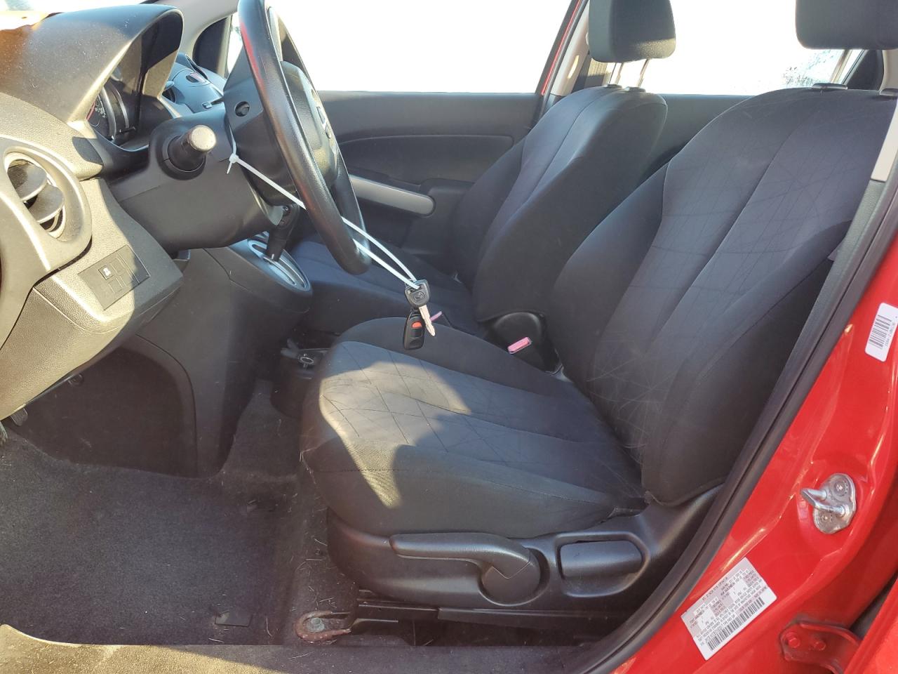 2014 Mazda Mazda2 Sport Красный vin: JM1DE1KY3E0180917
