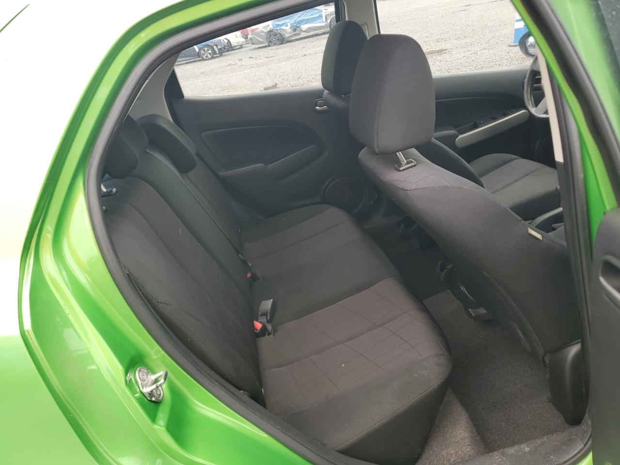 2013 Mazda Mazda2 Green vin: JM1DE1KY4D0163851