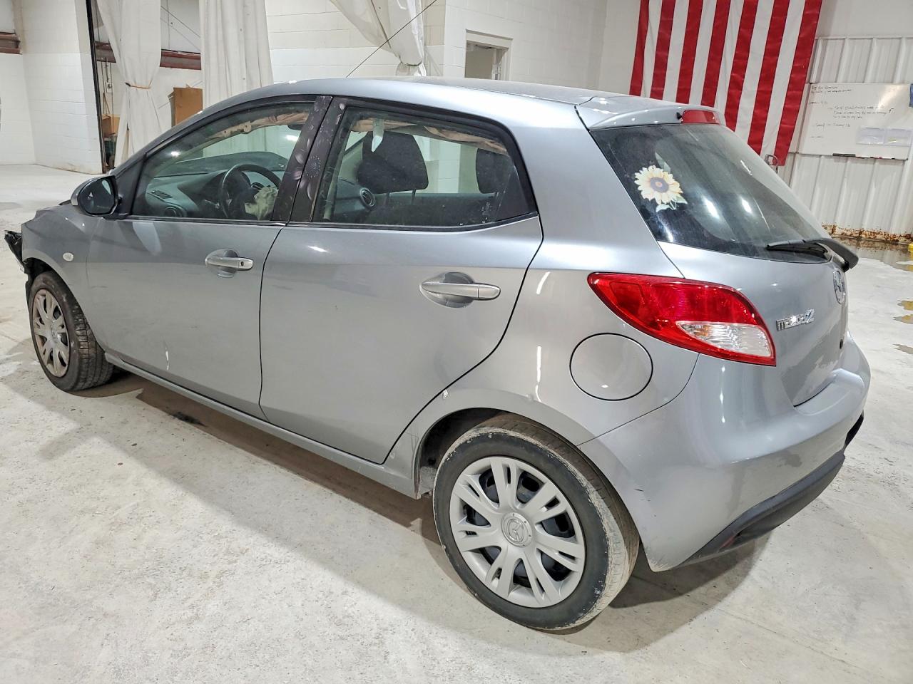 2013 Mazda Mazda2 Gray vin: JM1DE1KY4D0167575