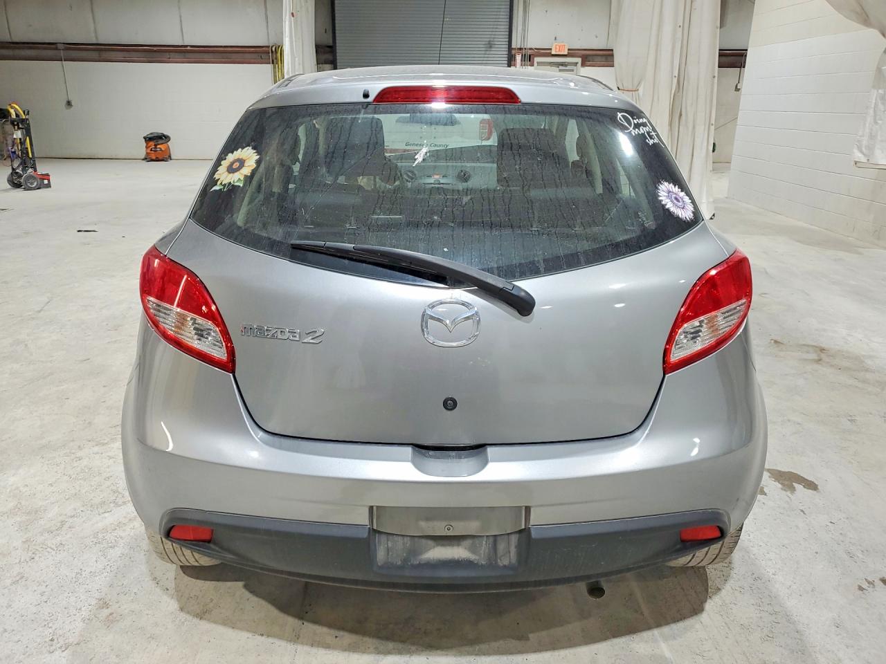 2013 Mazda Mazda2 Gray vin: JM1DE1KY4D0167575
