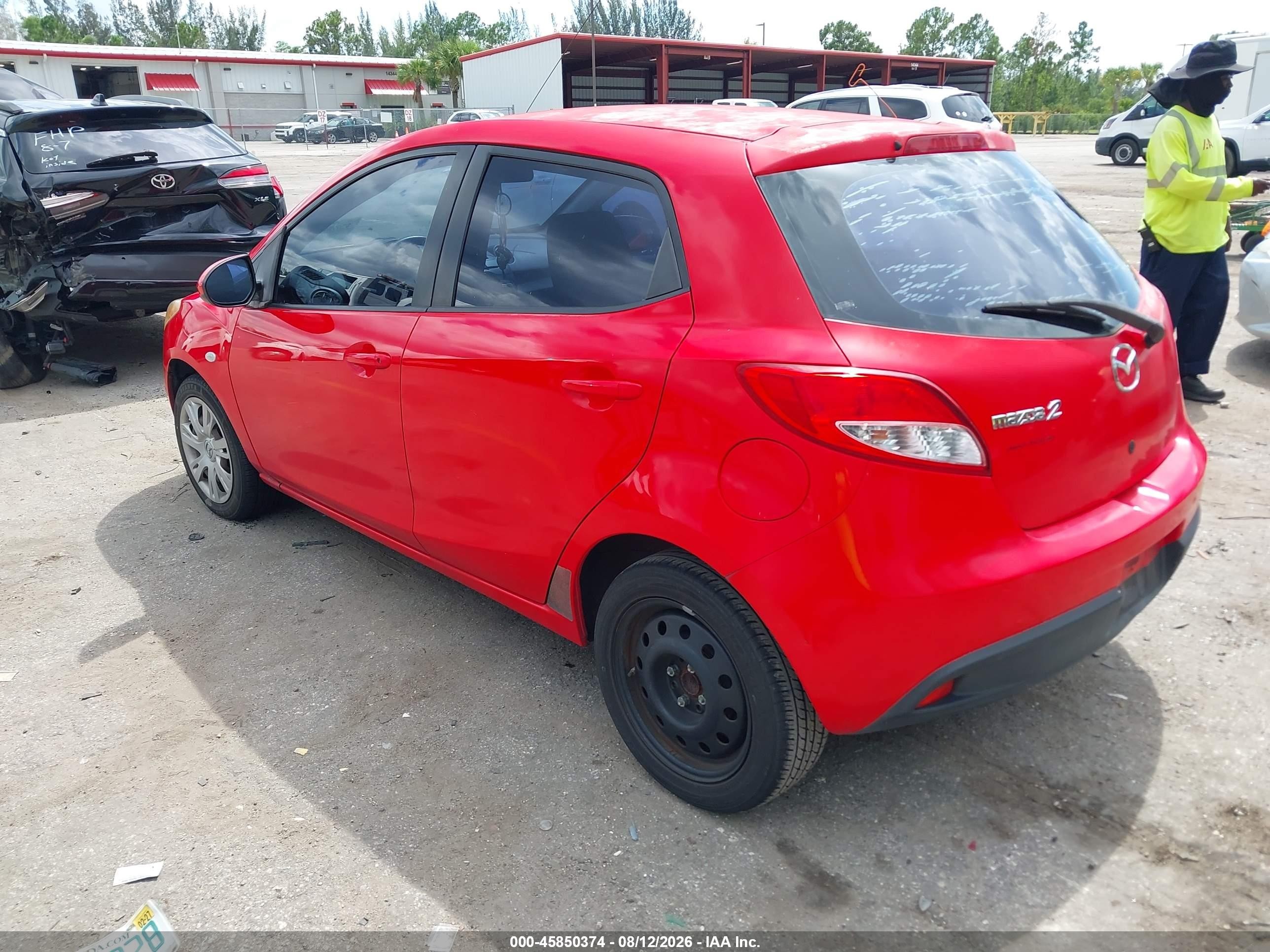 2013 Mazda Mazda2 Sport Красный vin: JM1DE1KY4D0170668