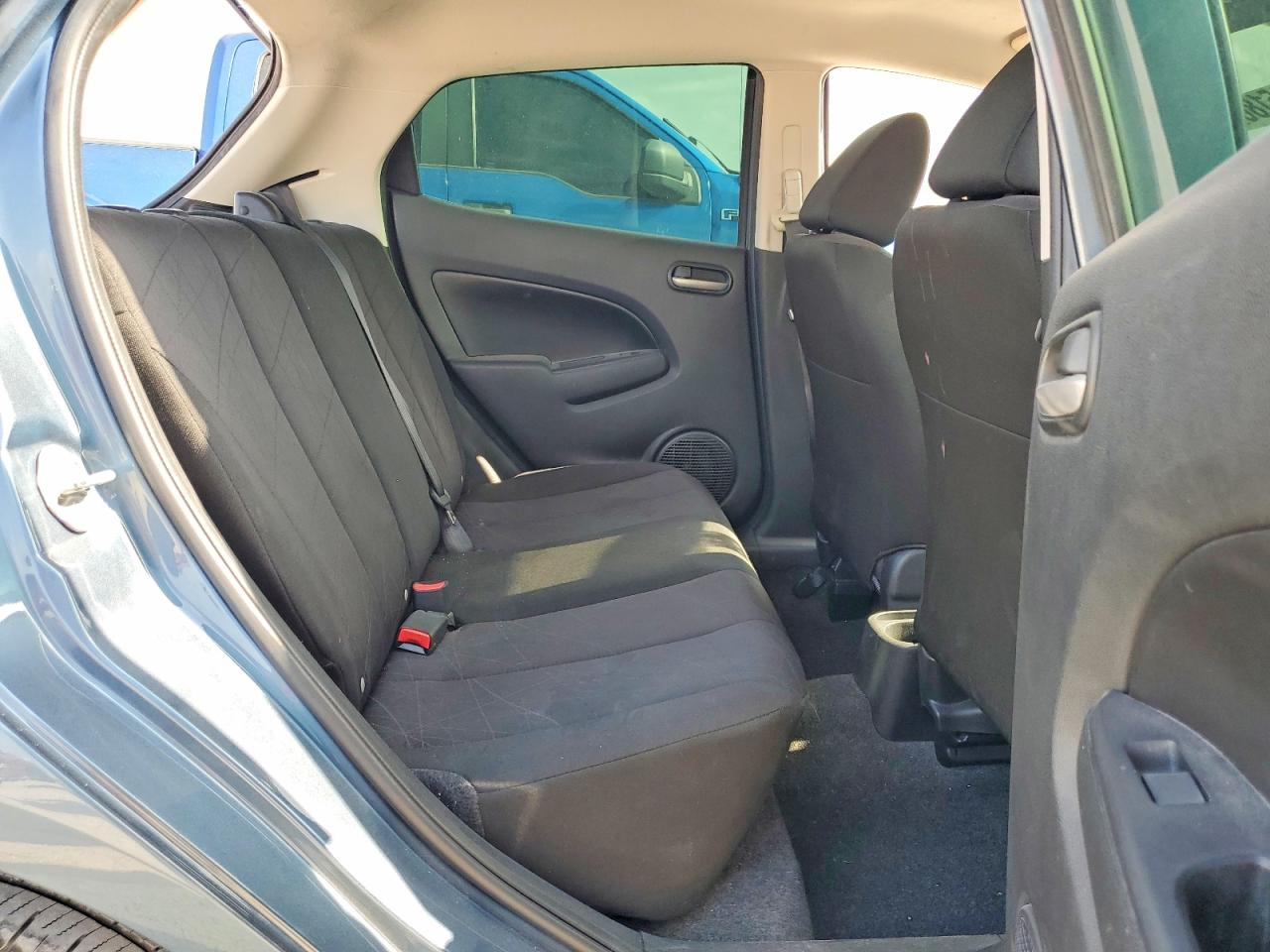 2014 Mazda 2 Синий vin: JM1DE1KY4E0186287