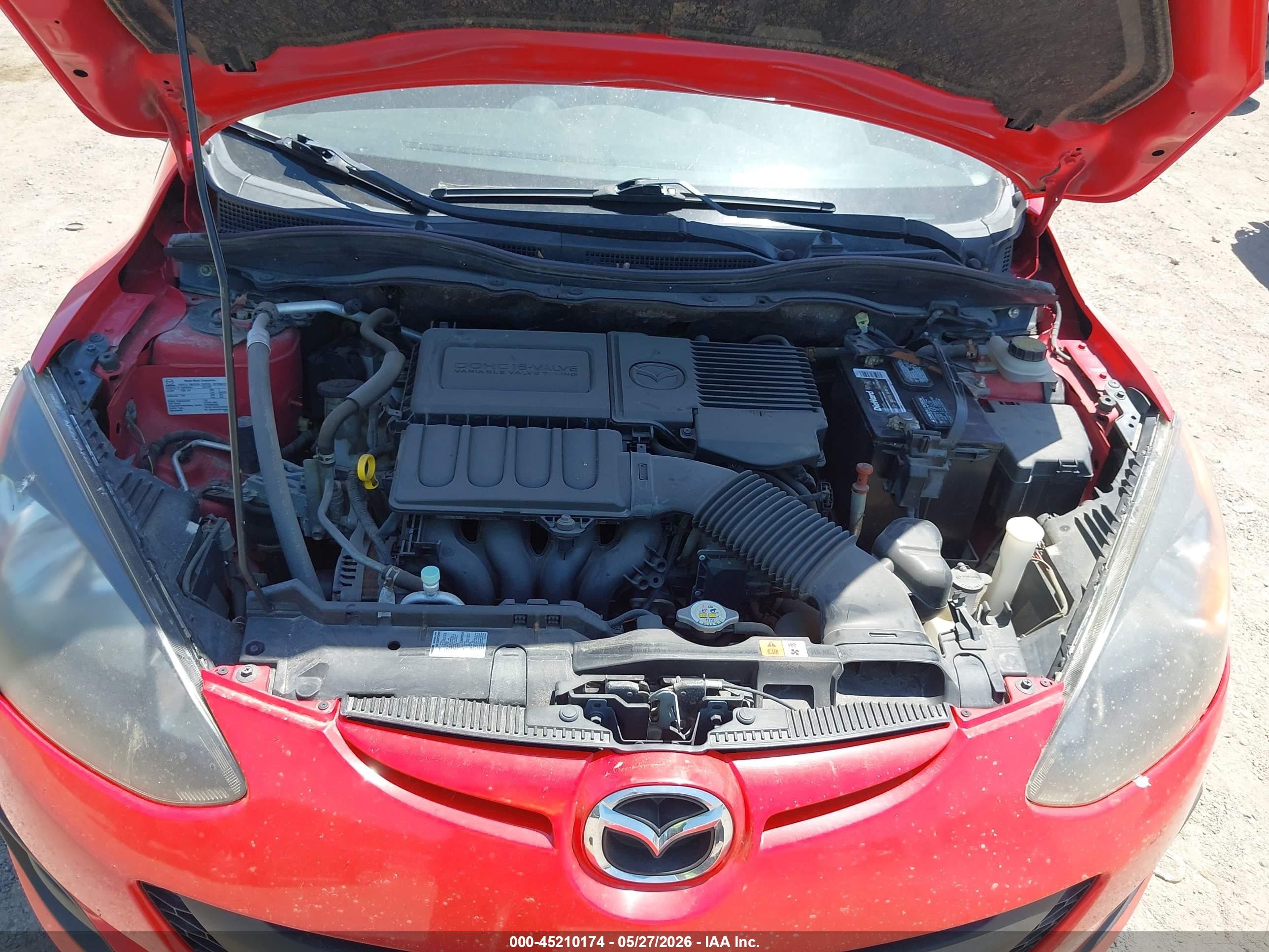 2012 Mazda Mazda2 Sport Red vin: JM1DE1KY5C0138052