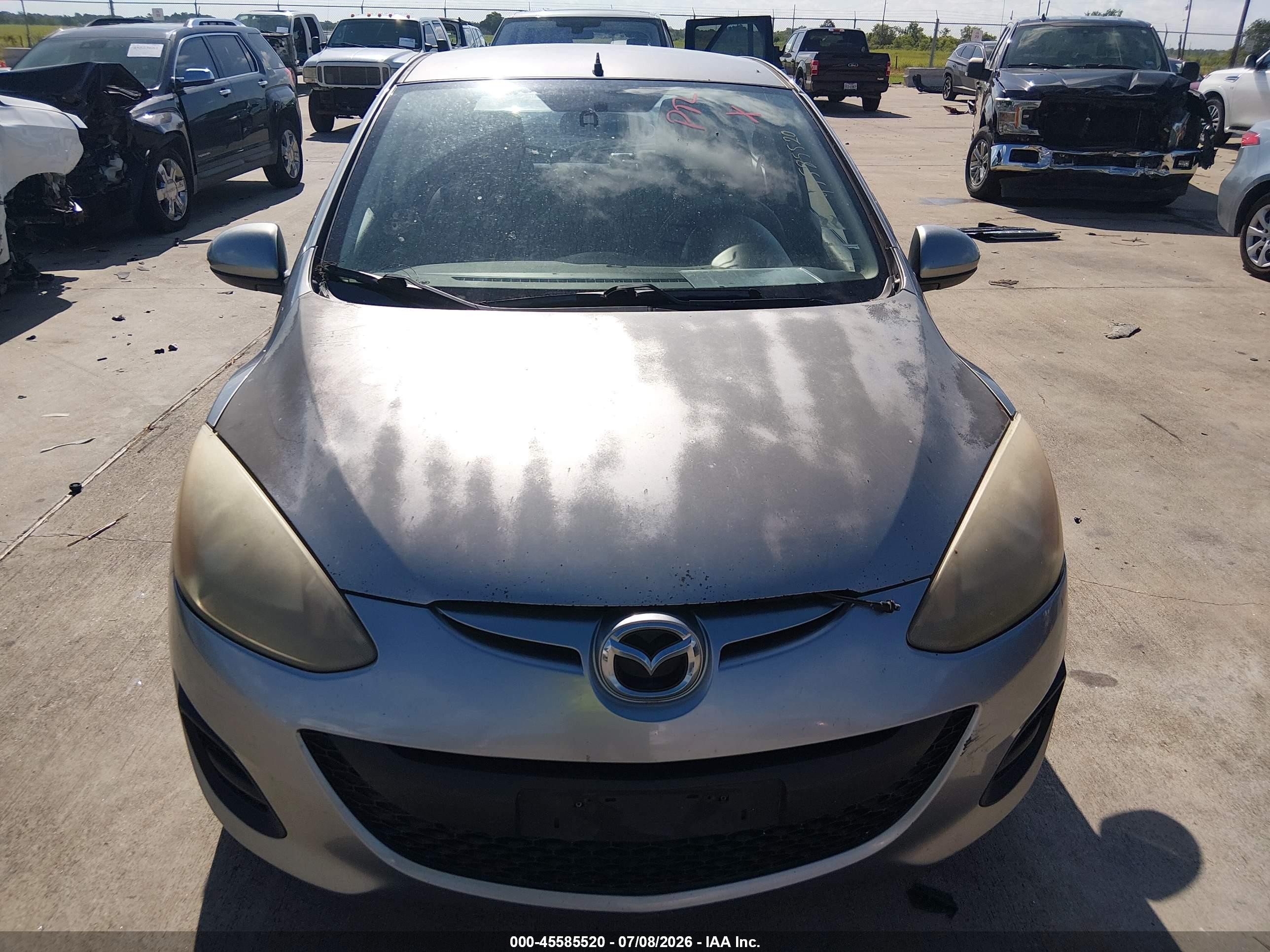 2013 Mazda Mazda2 Sport Gray vin: JM1DE1KY6D0170459