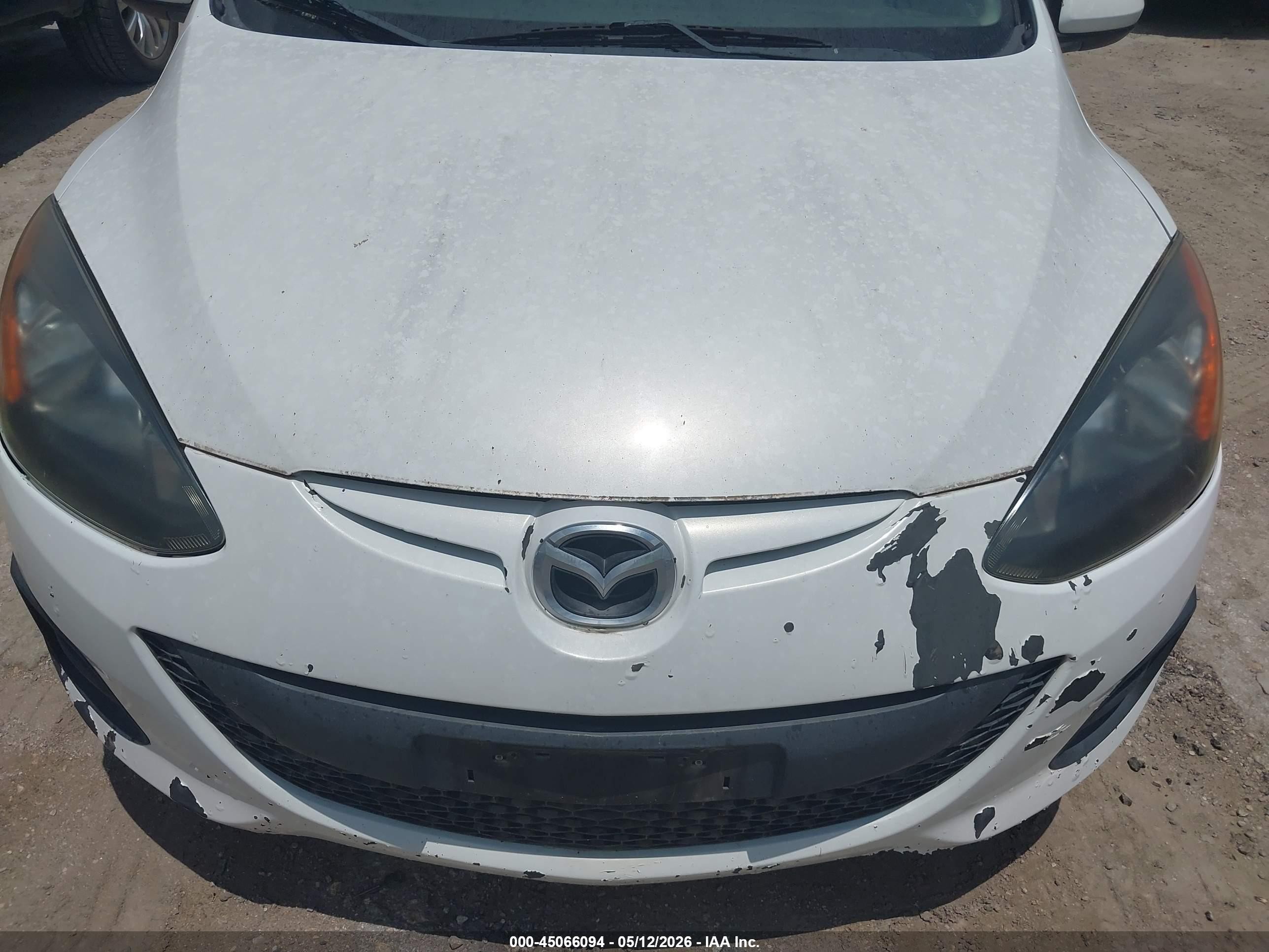 2013 Mazda Mazda2 Sport White vin: JM1DE1KY7D0157137