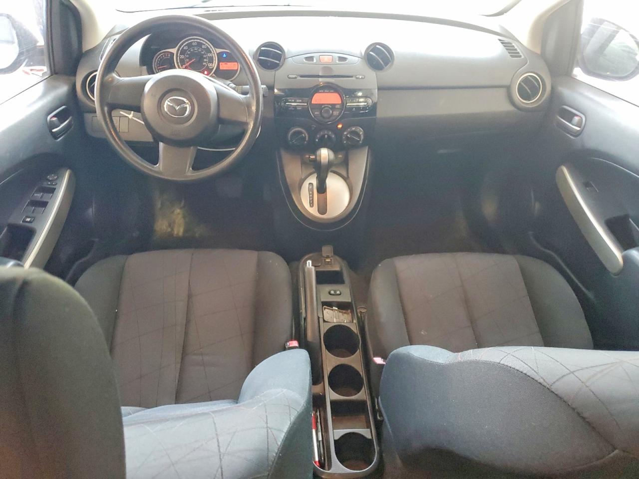2013 Mazda Mazda2 Blue vin: JM1DE1KY8D0170723