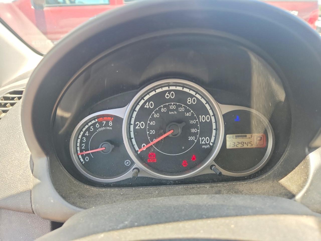2013 Mazda Mazda2 Silver vin: JM1DE1KY9D0170312