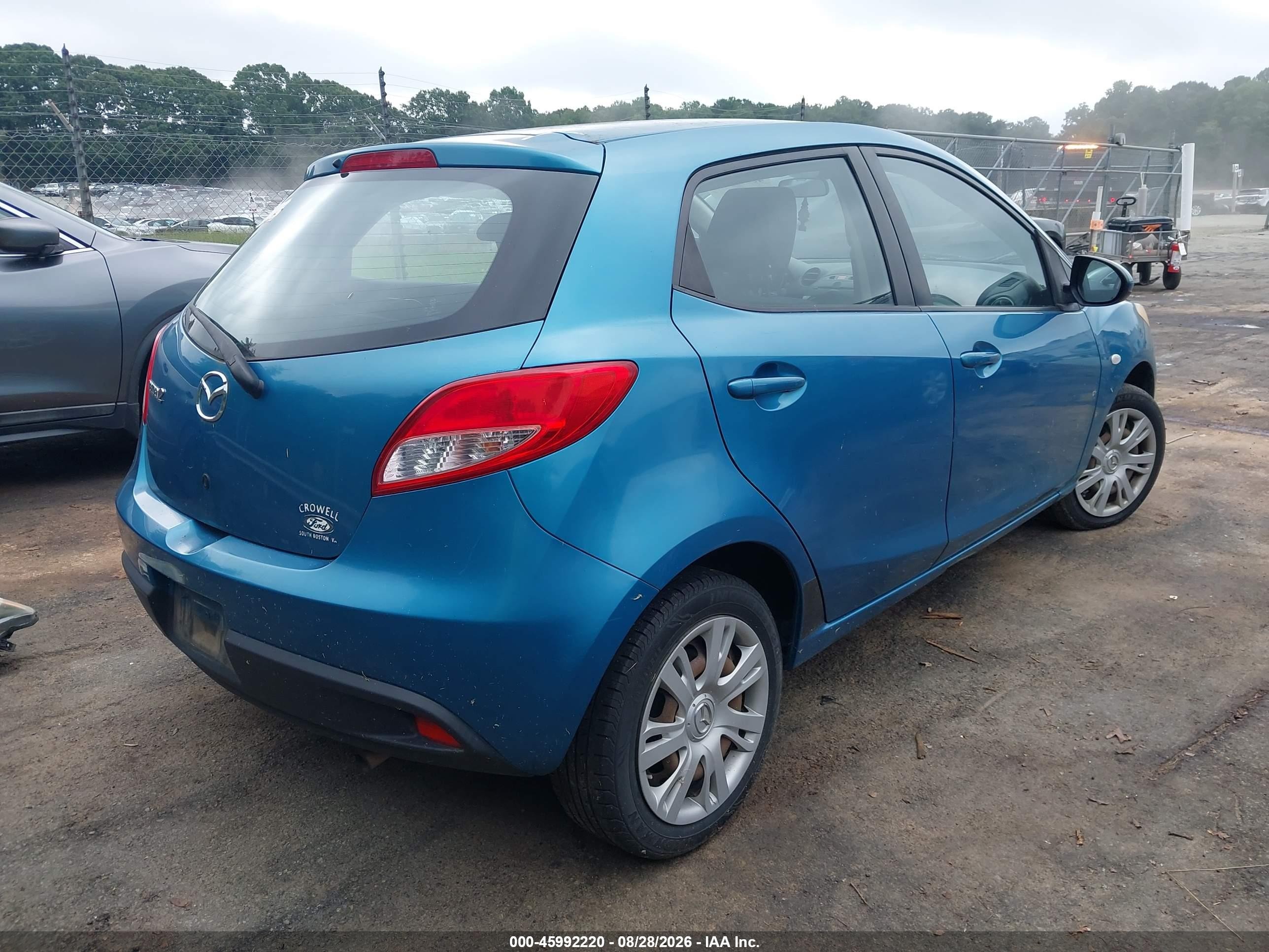2012 Mazda Mazda2 Sport Blue vin: JM1DE1KYXC0142226