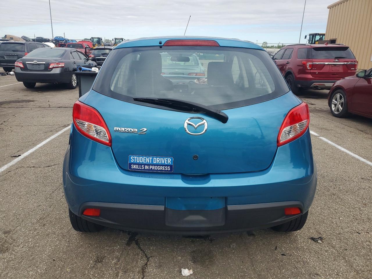 2012 Mazda Mazda2 Blue vin: JM1DE1KZ0C0132958