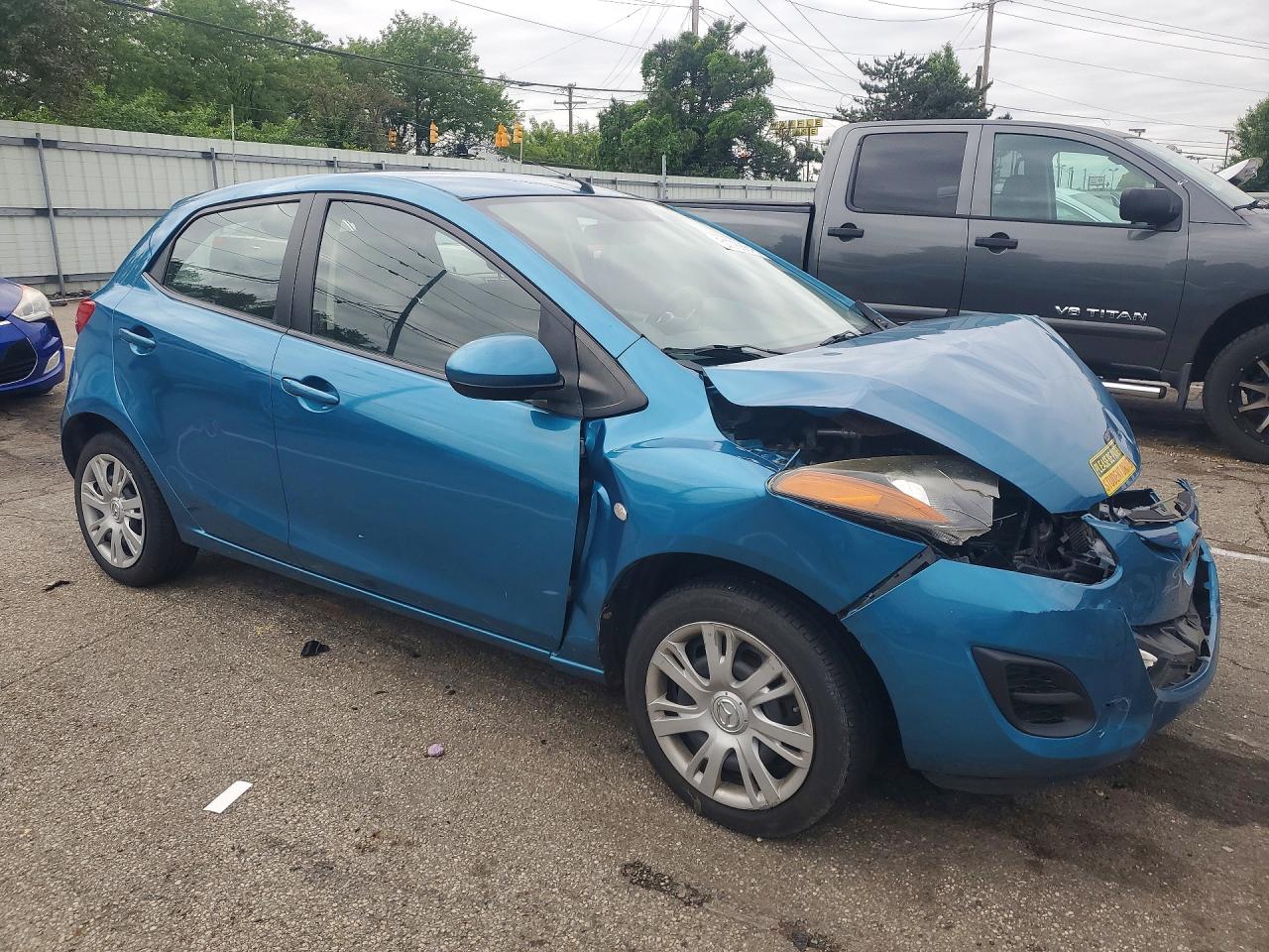 2012 Mazda Mazda2 Blue vin: JM1DE1KZ0C0132958