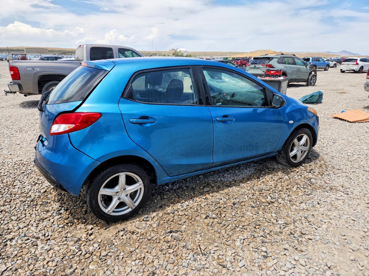 2012 Mazda Mazda2 Blue vin: JM1DE1KZ1C0134279