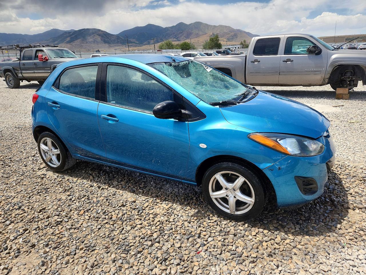 2012 Mazda Mazda2 Blue vin: JM1DE1KZ1C0134279