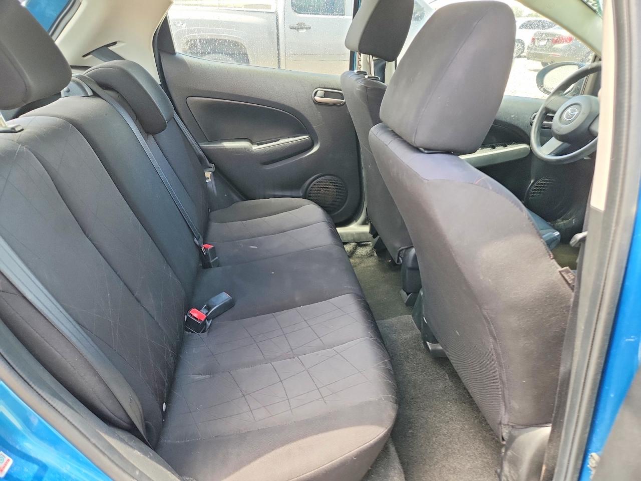 2012 Mazda Mazda2 Blue vin: JM1DE1KZ1C0134279